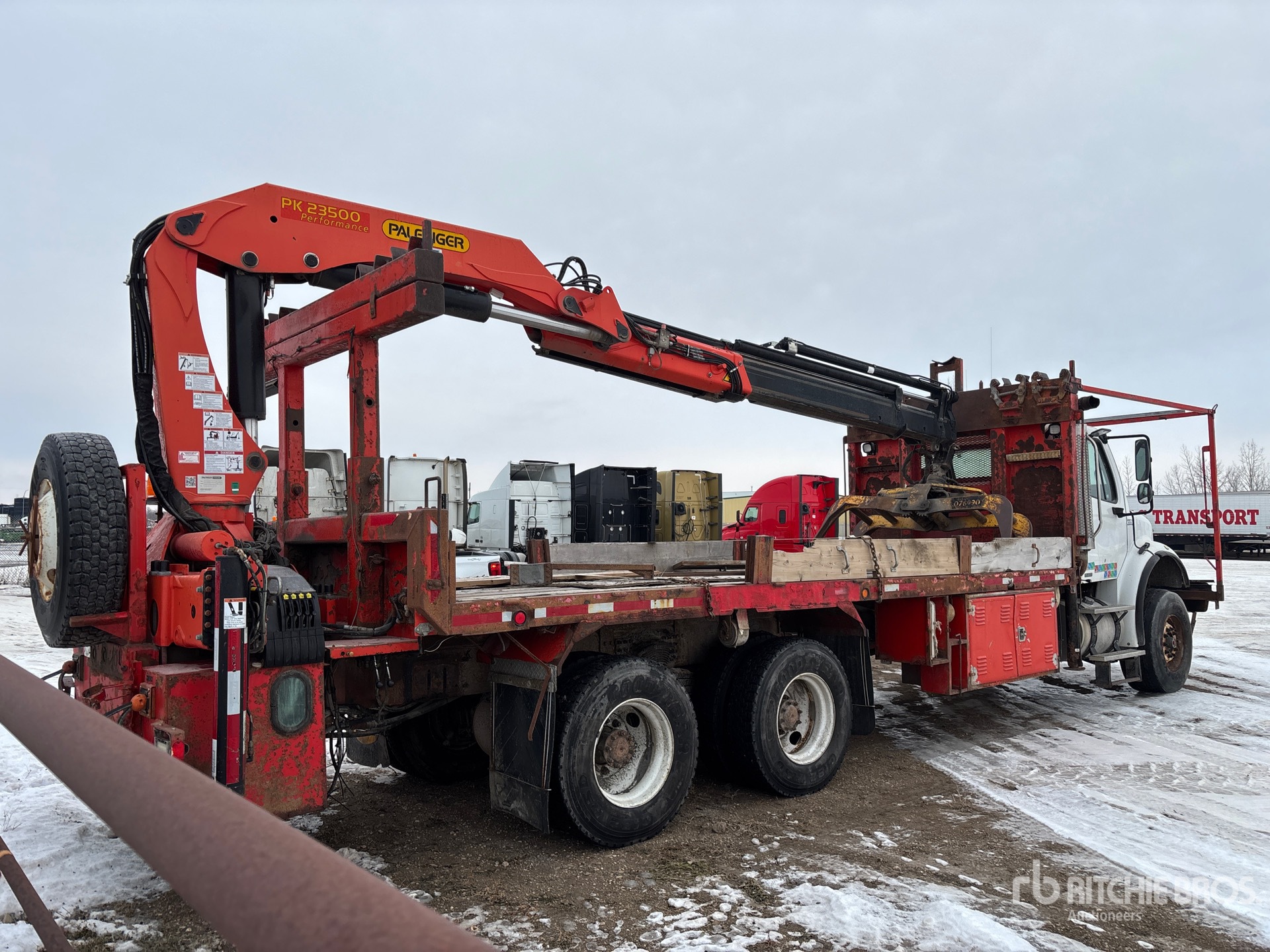 Aspect général with Image, coin arrière droit