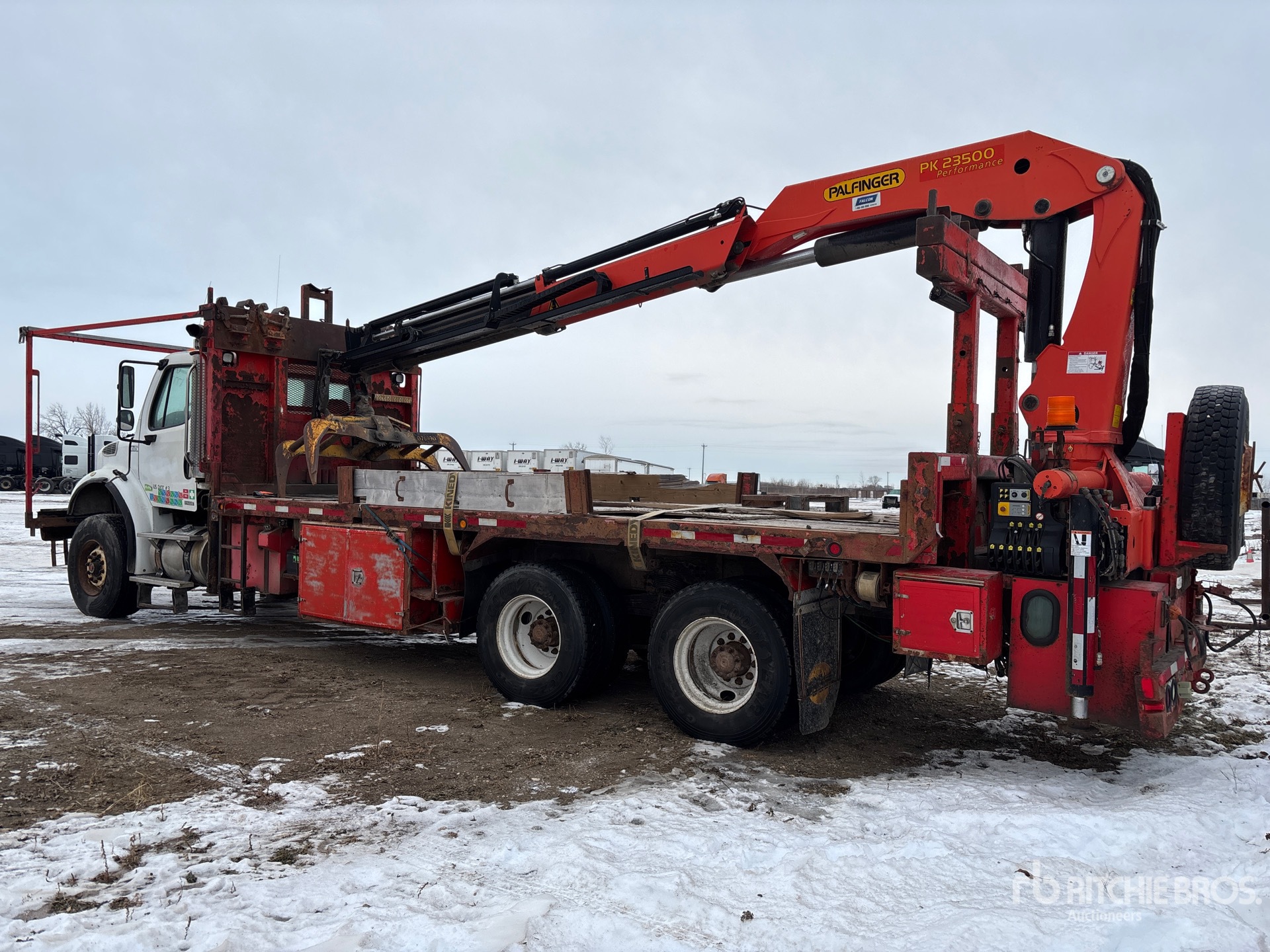 Aspect général with Image, coin arrière gauche