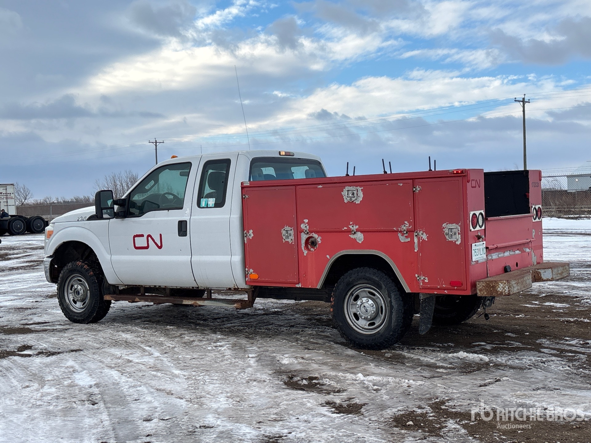 General Appearance with Imagen: esquina trasera izquierda