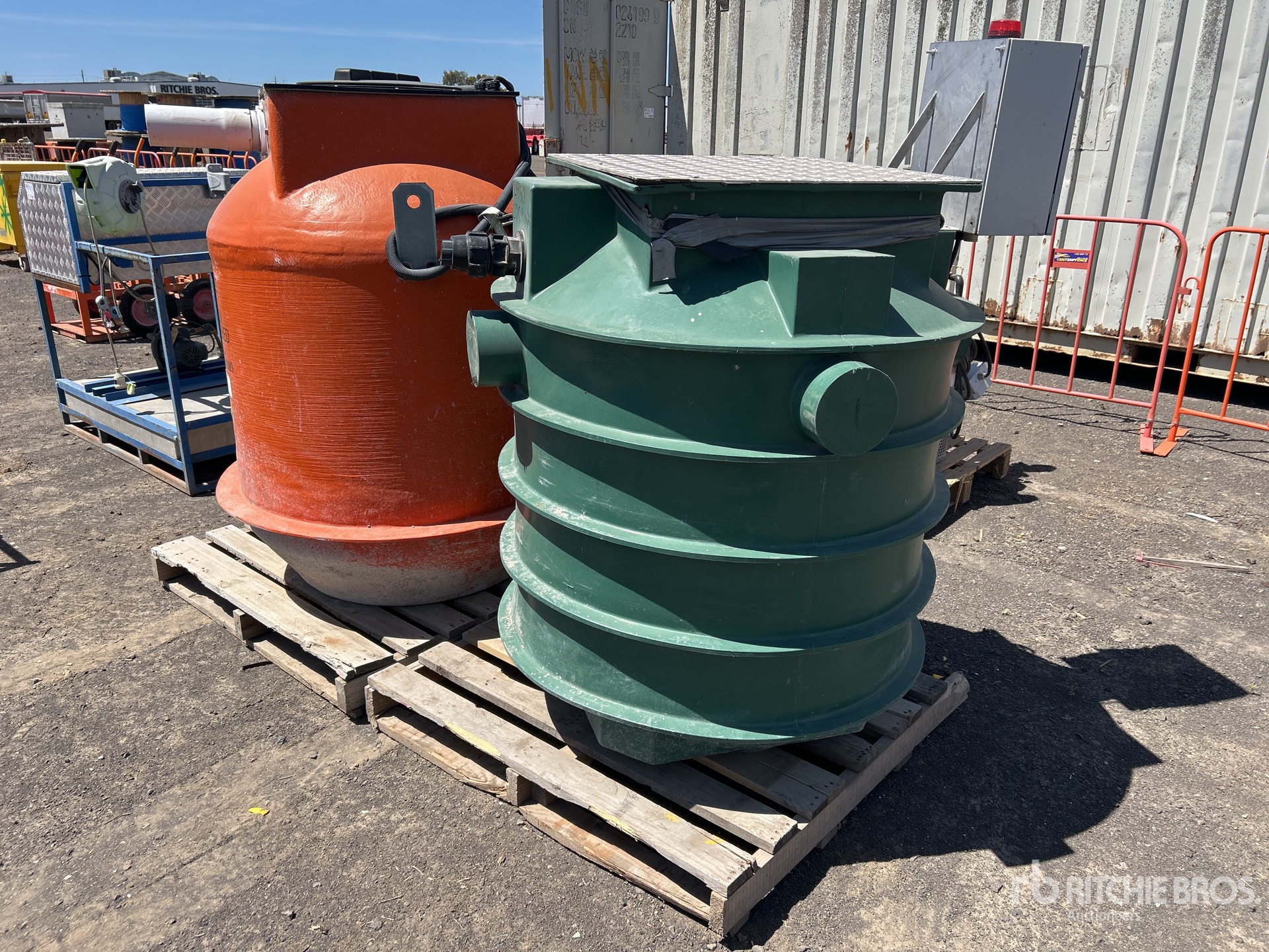 General Appearance with Picture, Left Front Corner