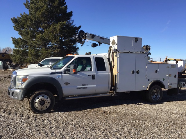 2016 Ford F-550 XLT 4x4 Extended Cab Service Truck