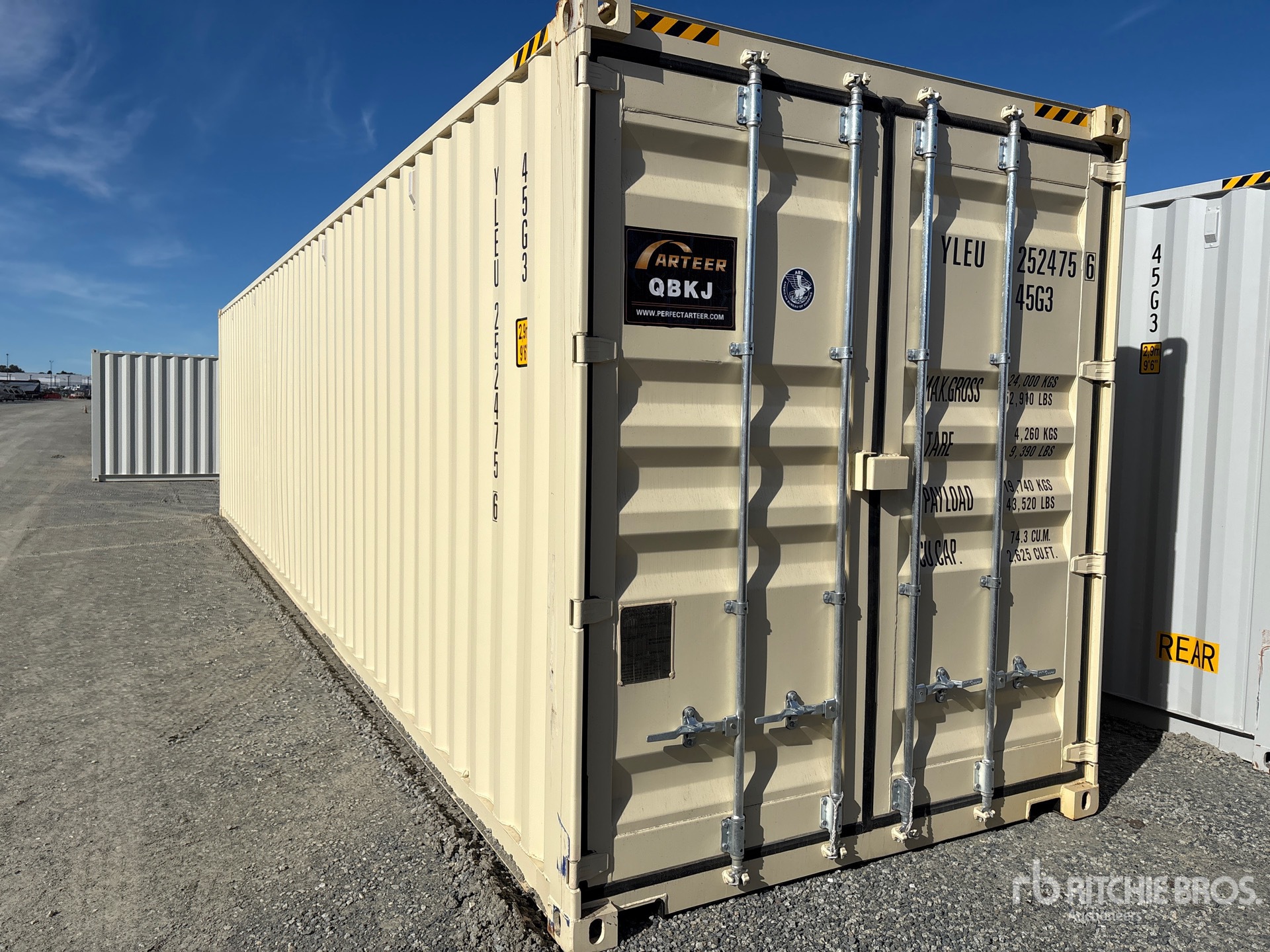 General Appearance with Picture, Right Front Corner