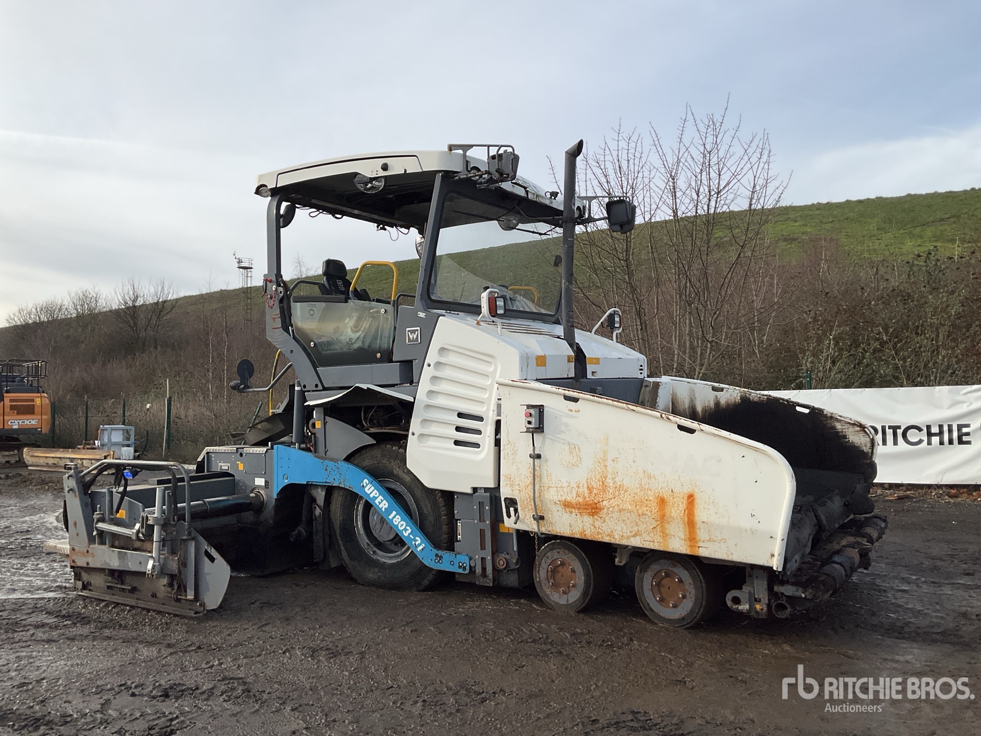 General Appearance with Bild, Ecke vorne rechts