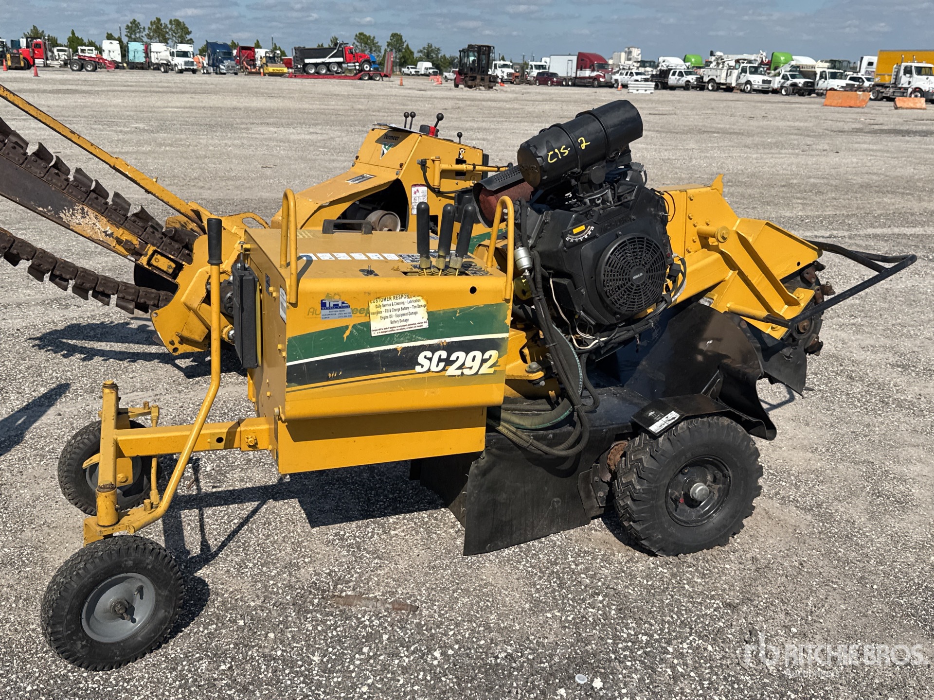 General Appearance with Picture, Left Front Corner