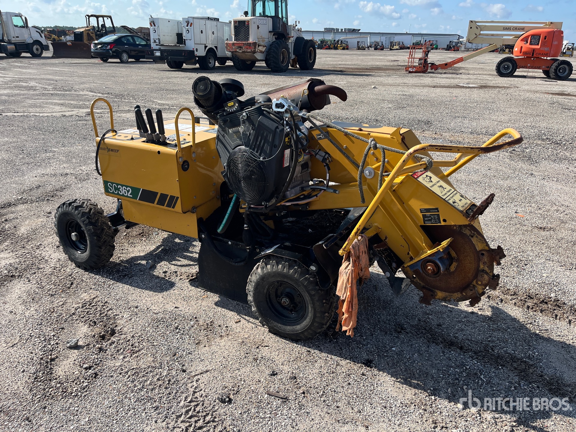 General Appearance with Bild, Ecke hinten links