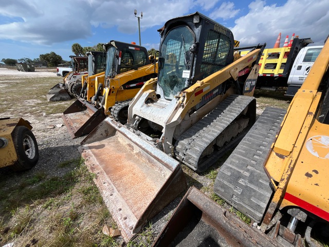 2015 Cat 299D Two-Speed Compact Track Loader