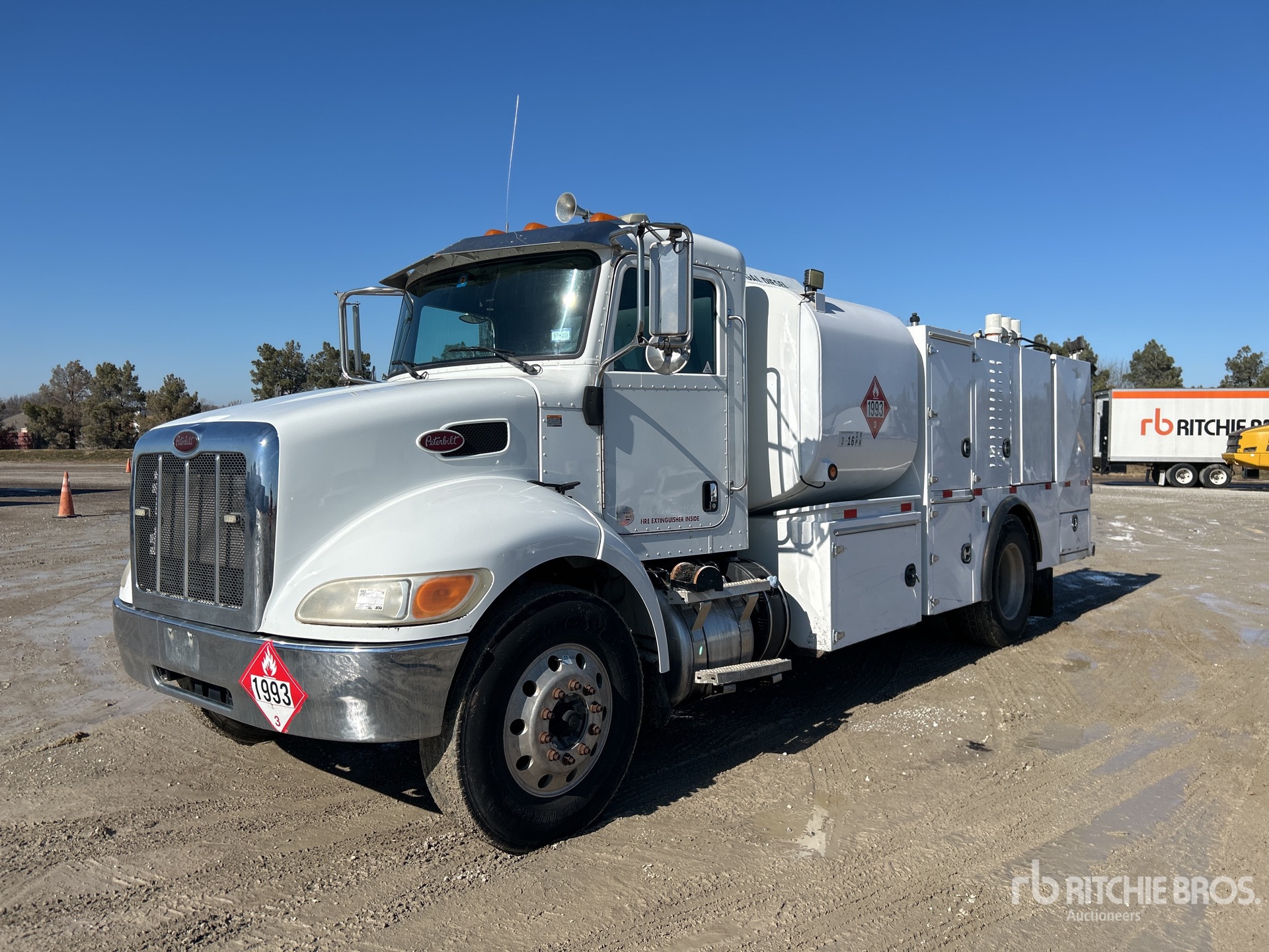 General Appearance with Featured Photo