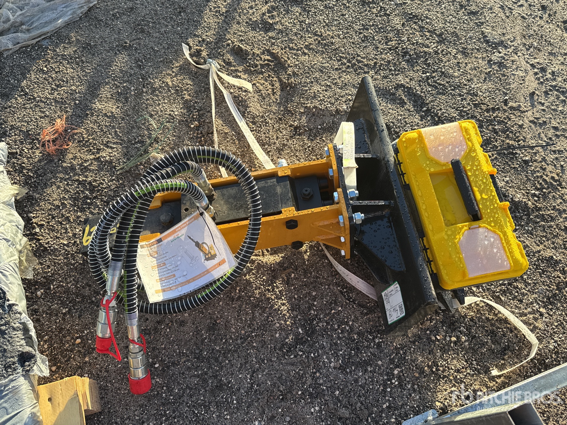 Aspect général with Image, coin avant droit