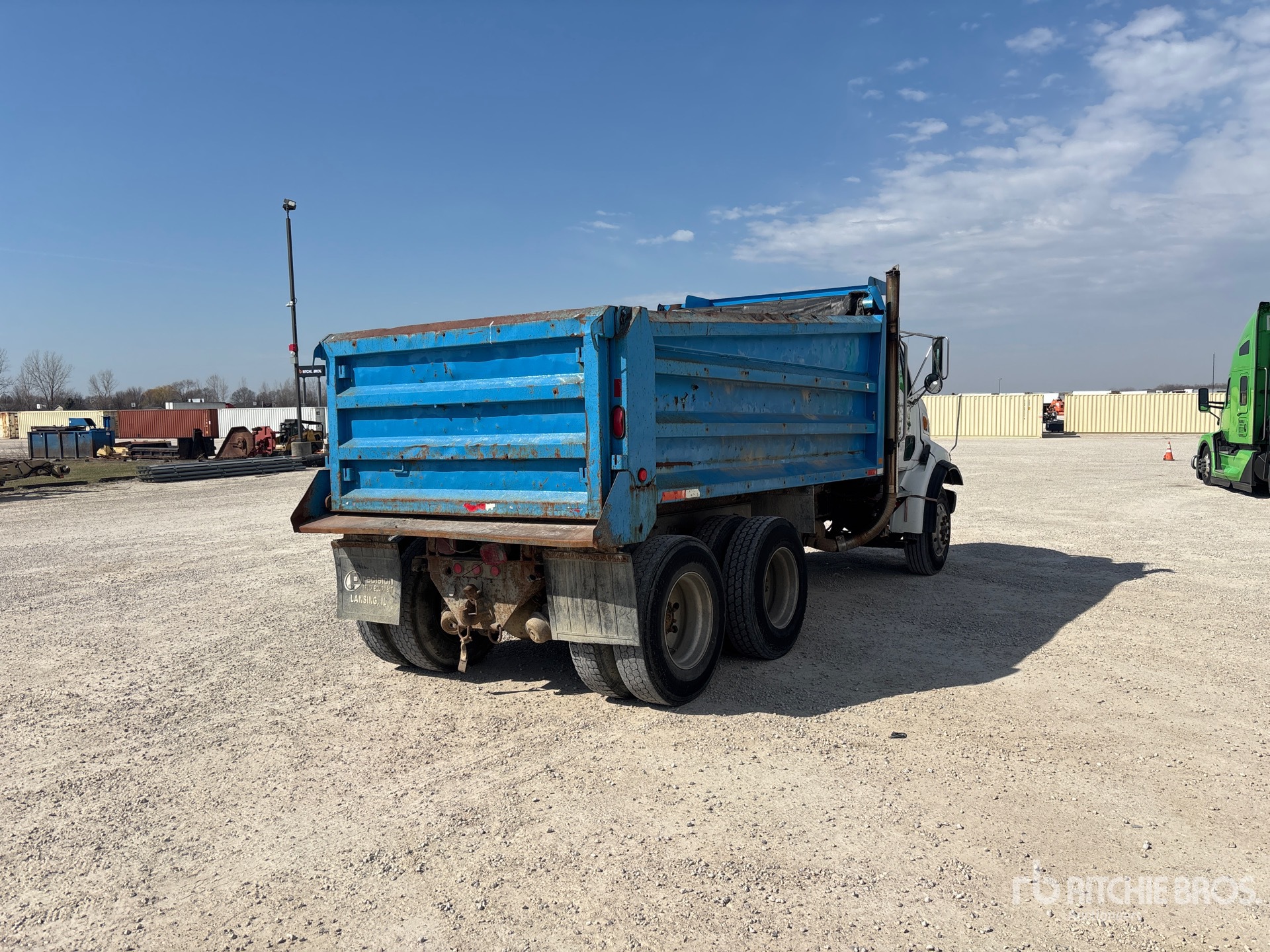 General Appearance with Imagen: esquina trasera derecha