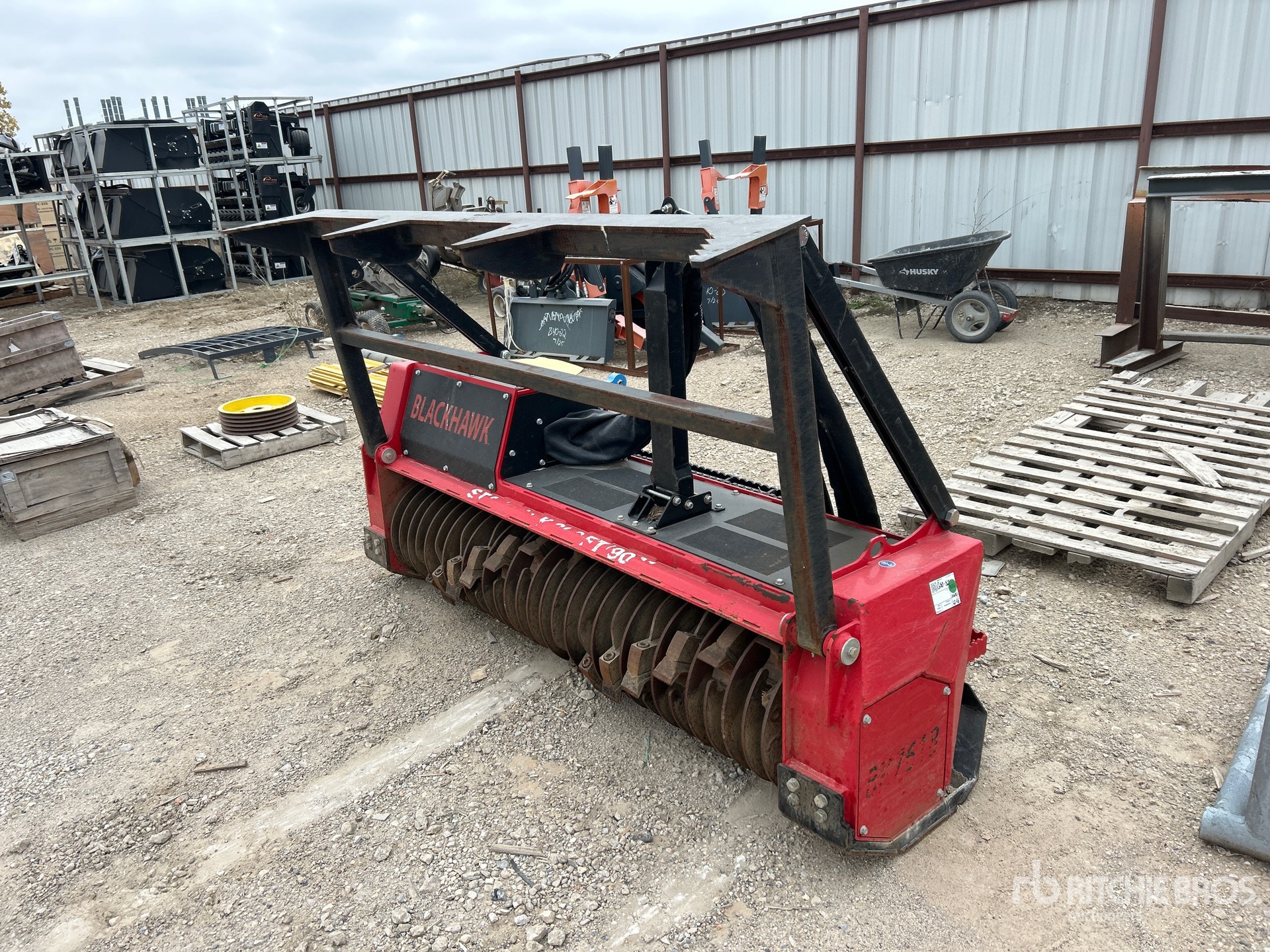 General Appearance with Bild, Ecke vorne links