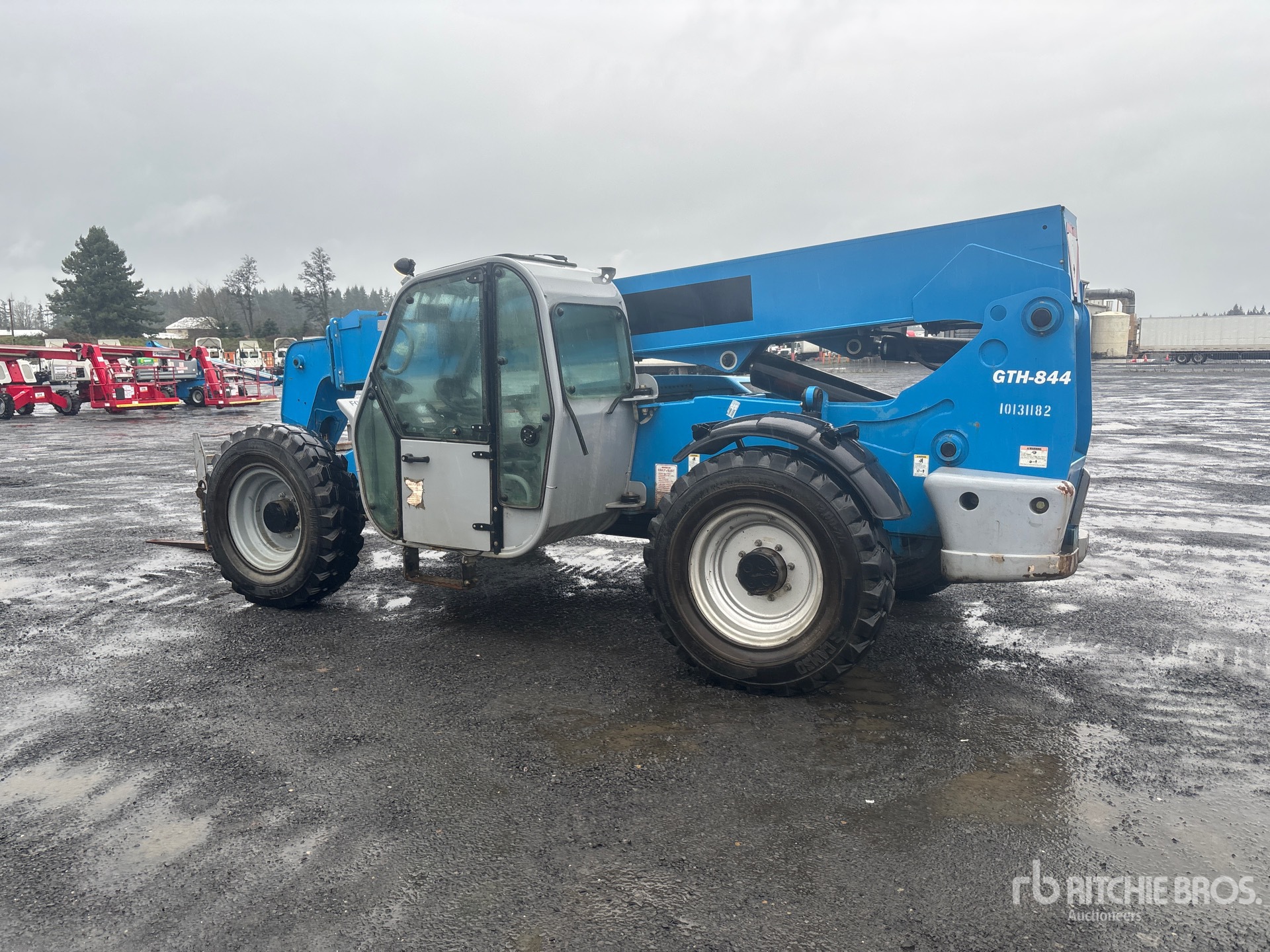 General Appearance with Picture, Left Rear Corner