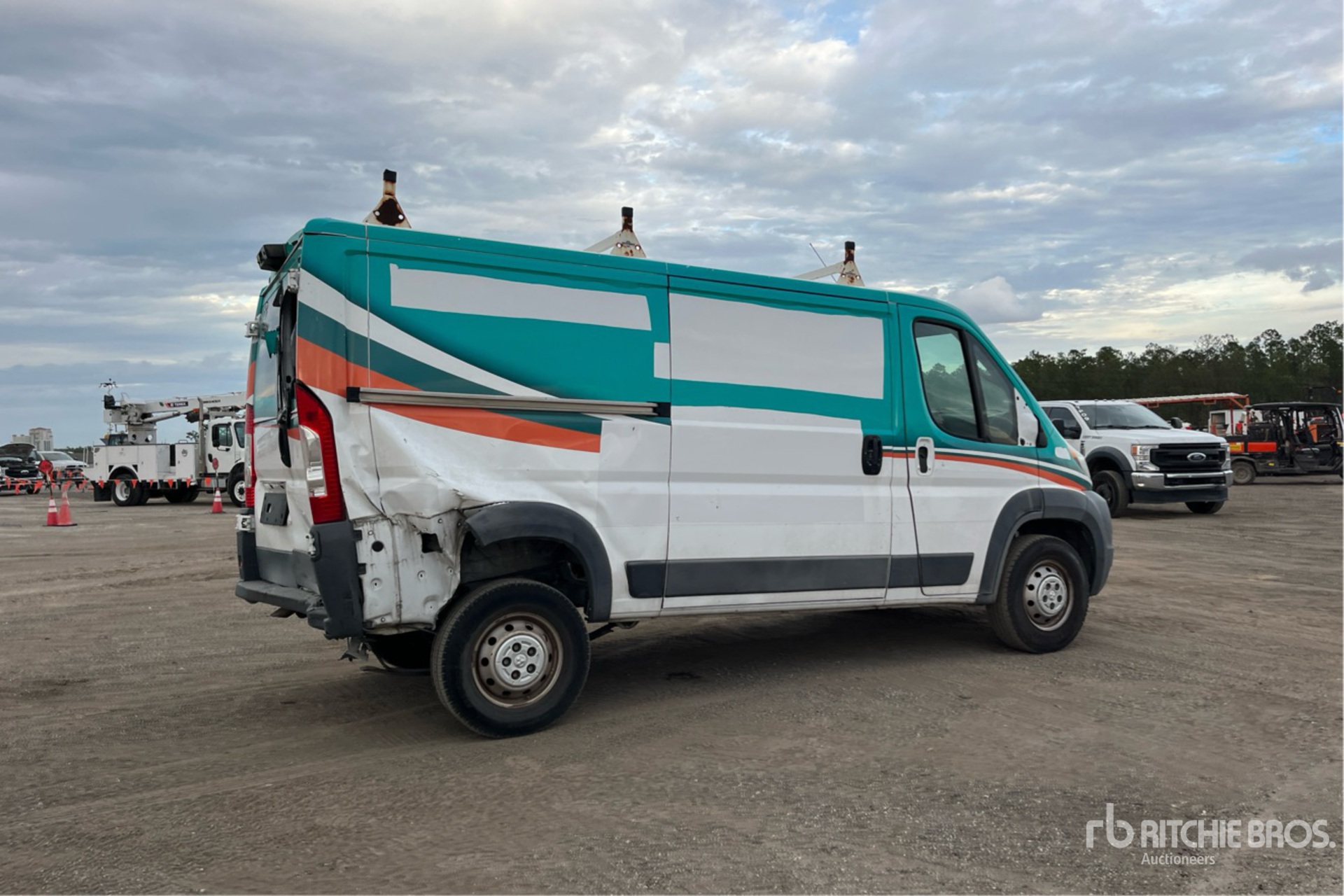 General Appearance with Picture, Right Rear Corner