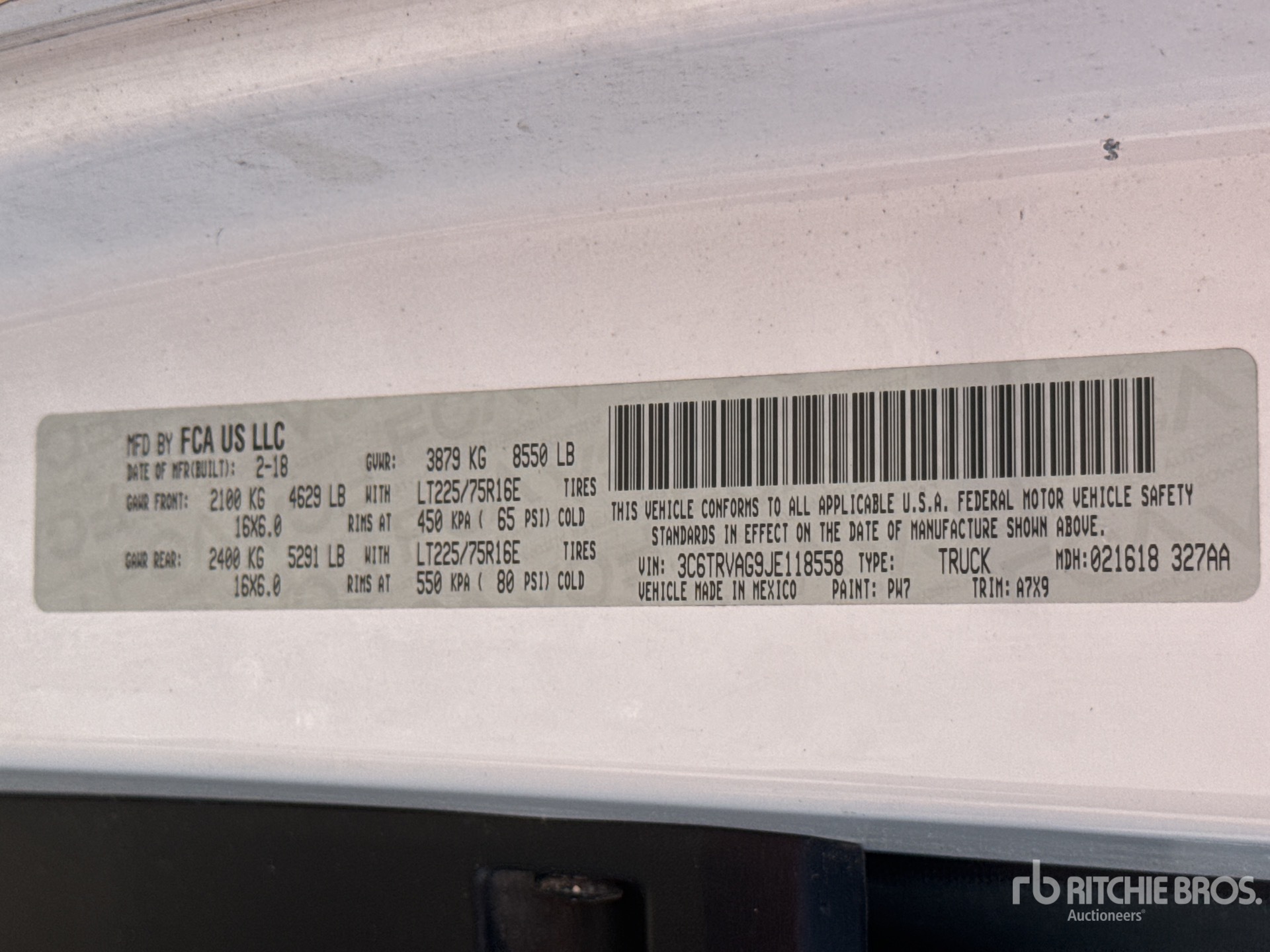 General Appearance with Serial Number / VIN