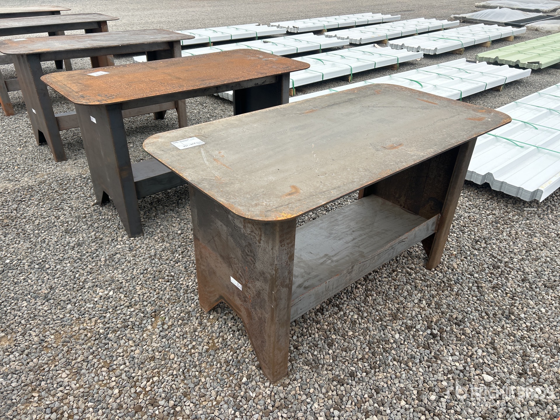 Aspect général with Image, coin arrière gauche