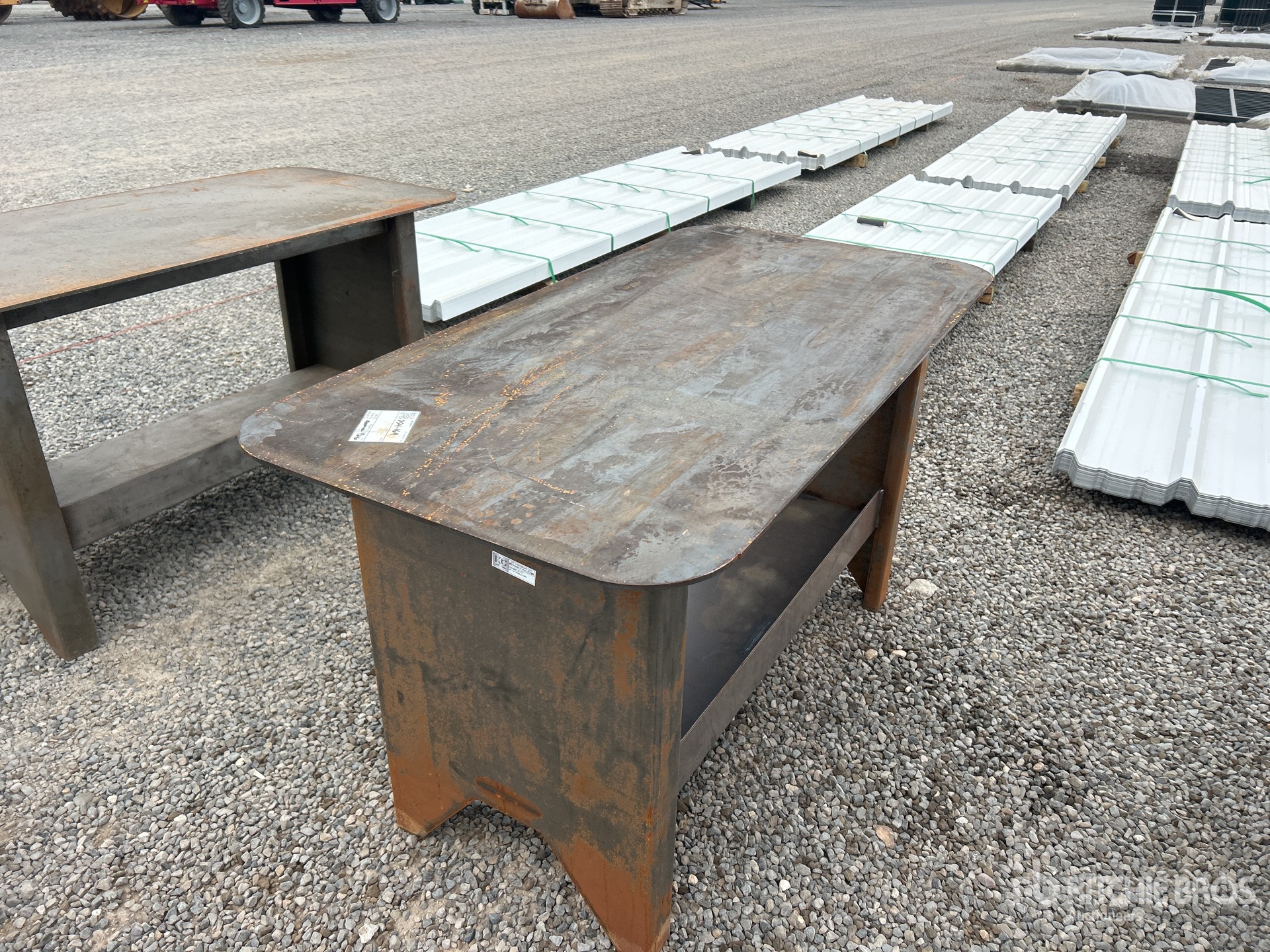 Aspect général with Image, coin arrière gauche