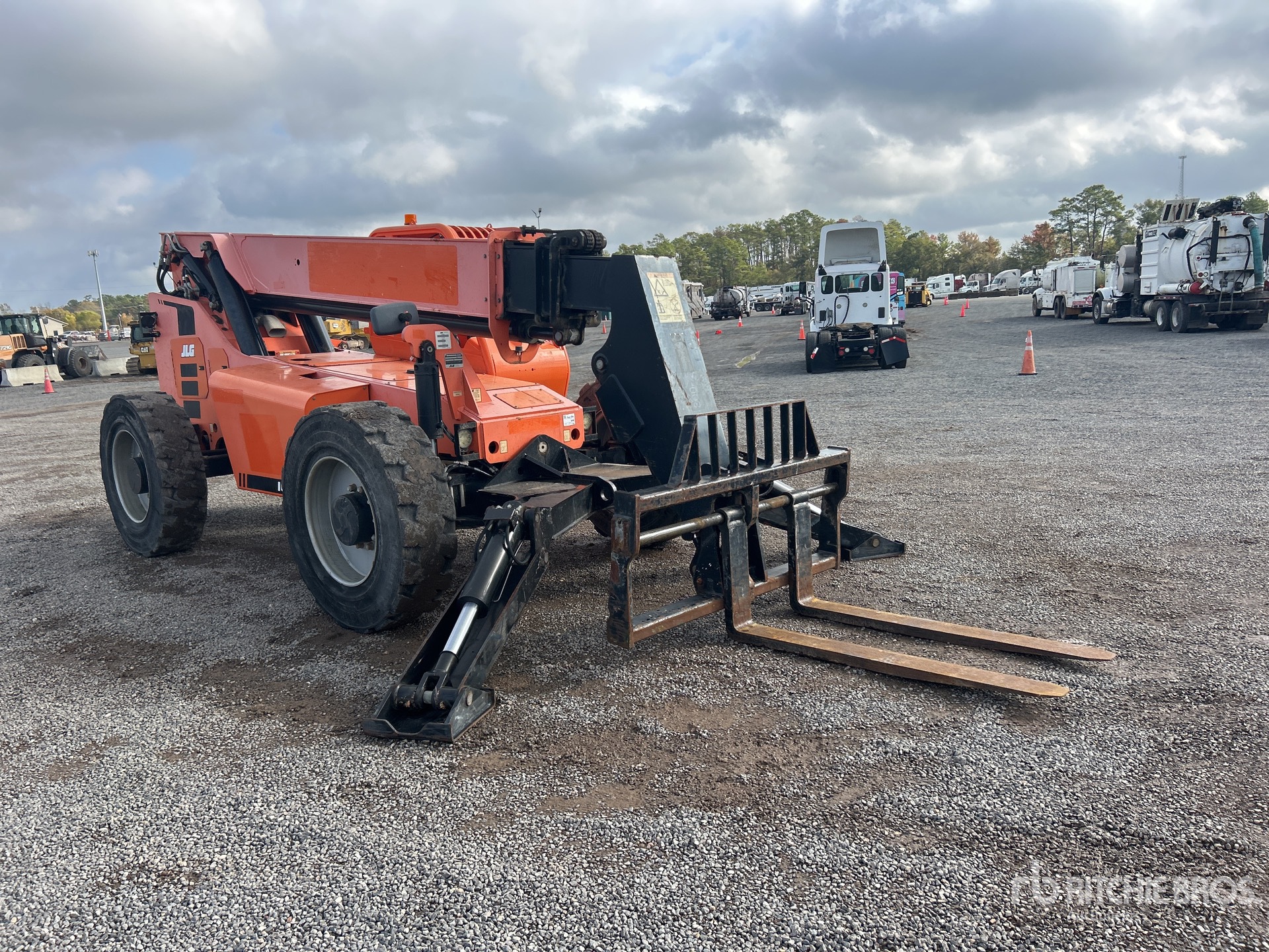 General Appearance with Imagen: esquina delantera derecha