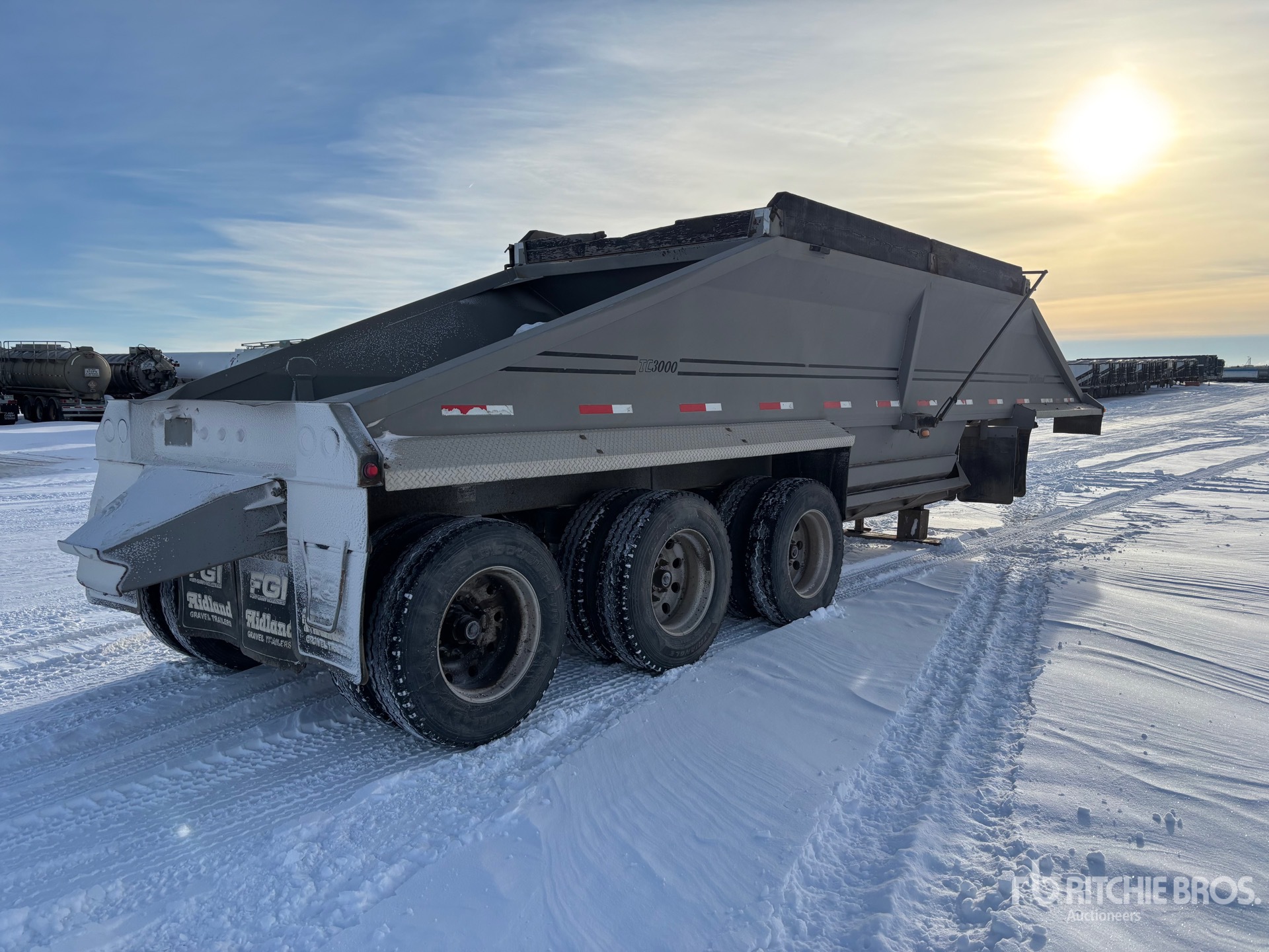 General Appearance with Imagen: esquina trasera derecha