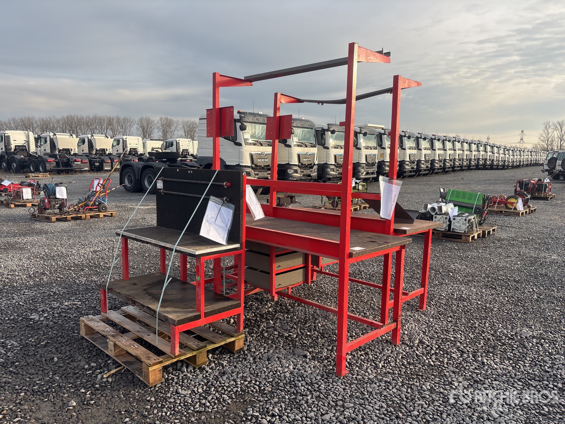 General Appearance with Picture, Left Front Corner