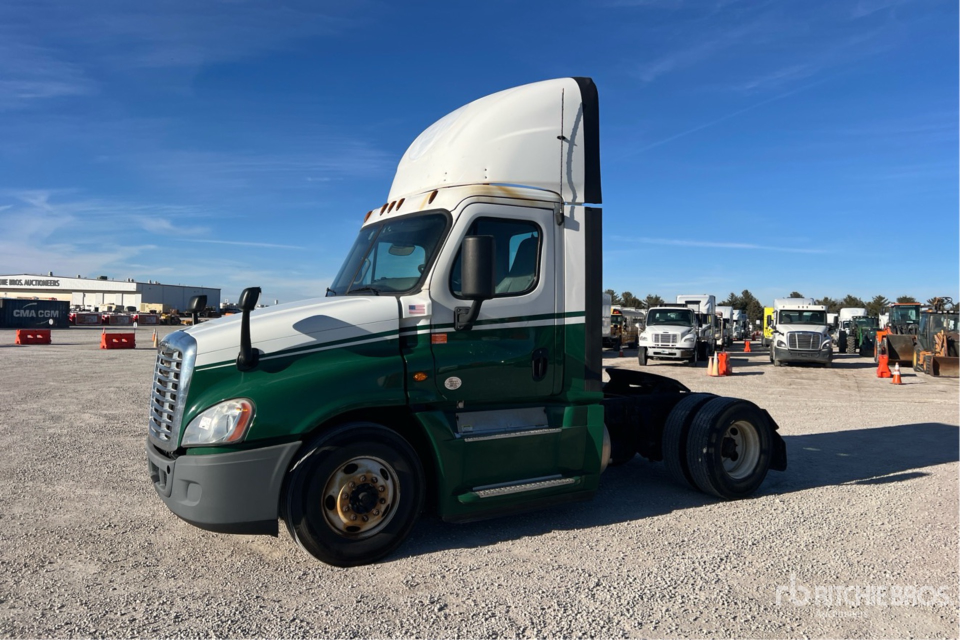 General Appearance with Picture, Left Front Corner