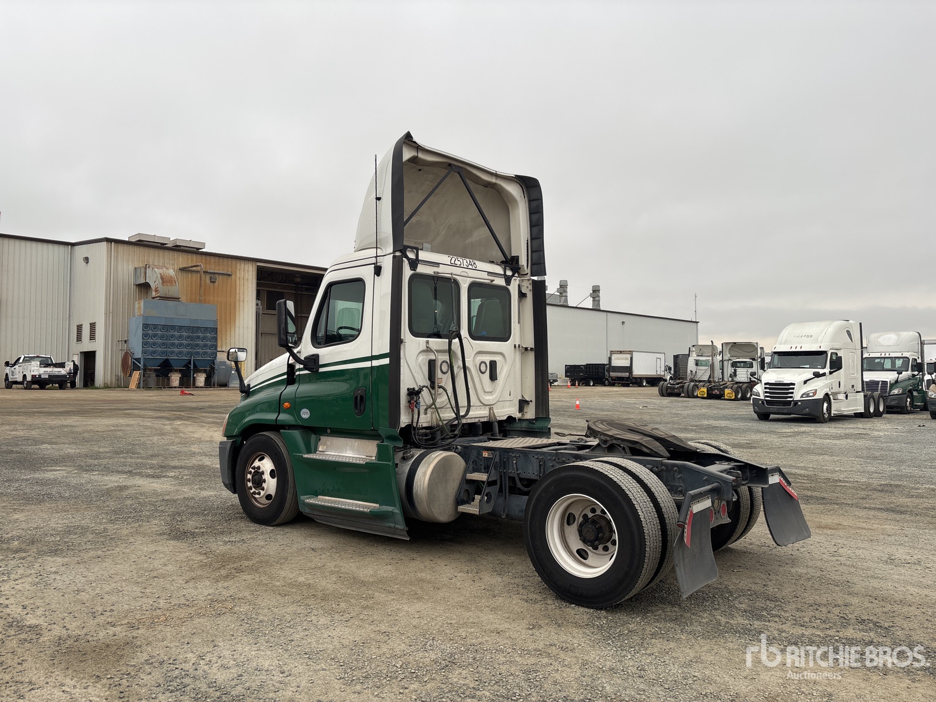 General Appearance with Image, coin arrière gauche