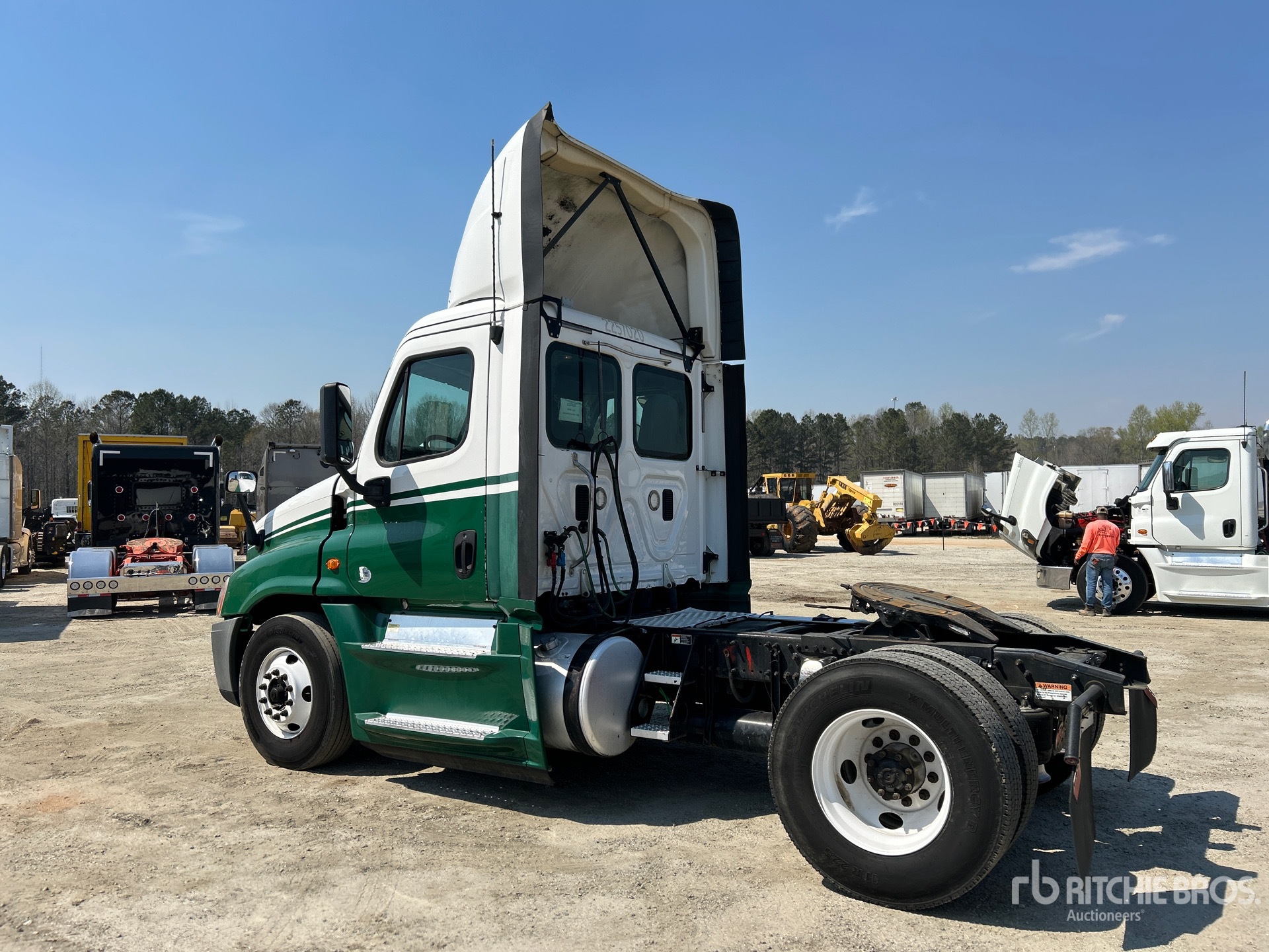 General Appearance with Image, coin arrière gauche