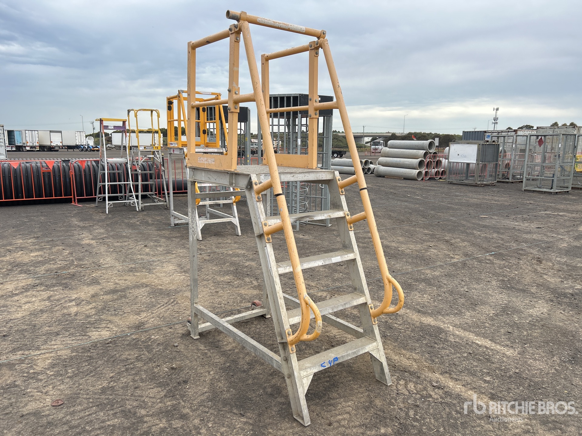 General Appearance with Picture, Left Rear Corner