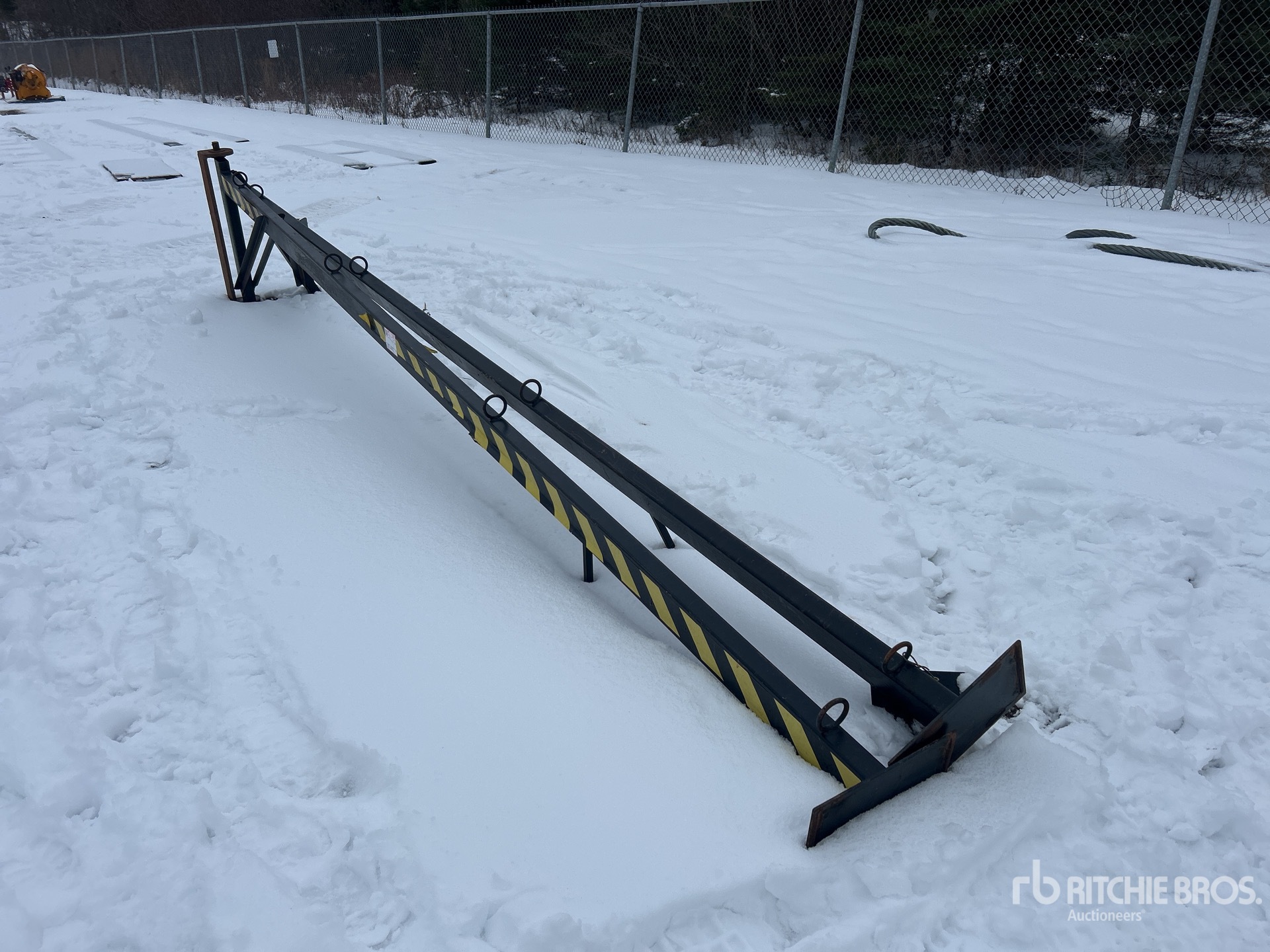 General Appearance with Image, coin avant gauche