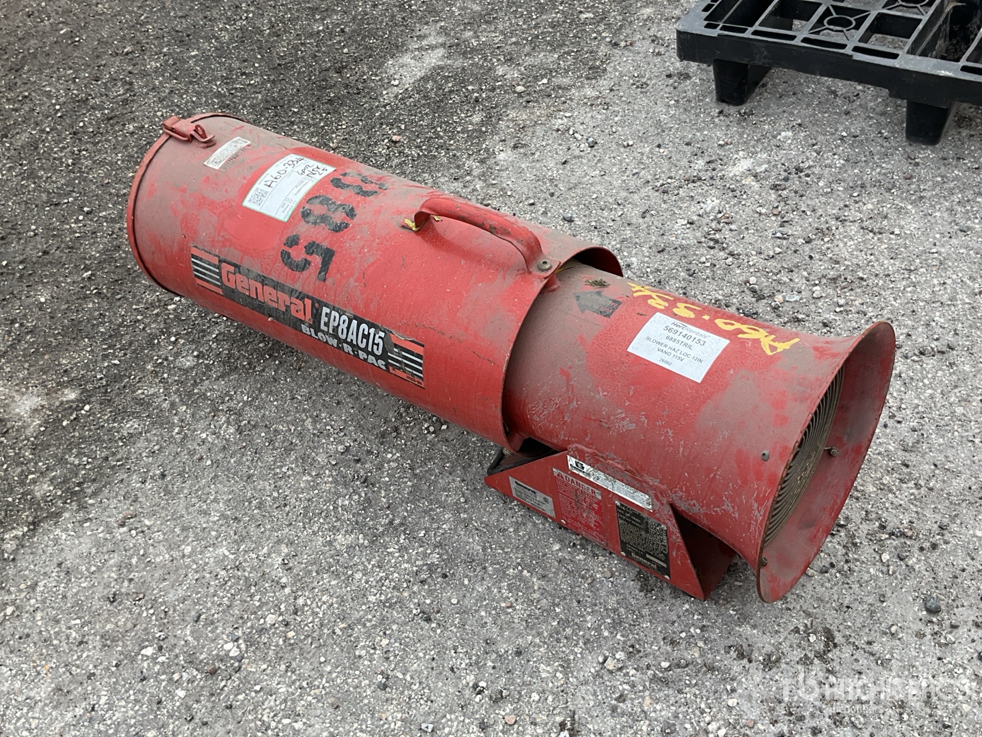 General Appearance with Picture, Right Rear Corner