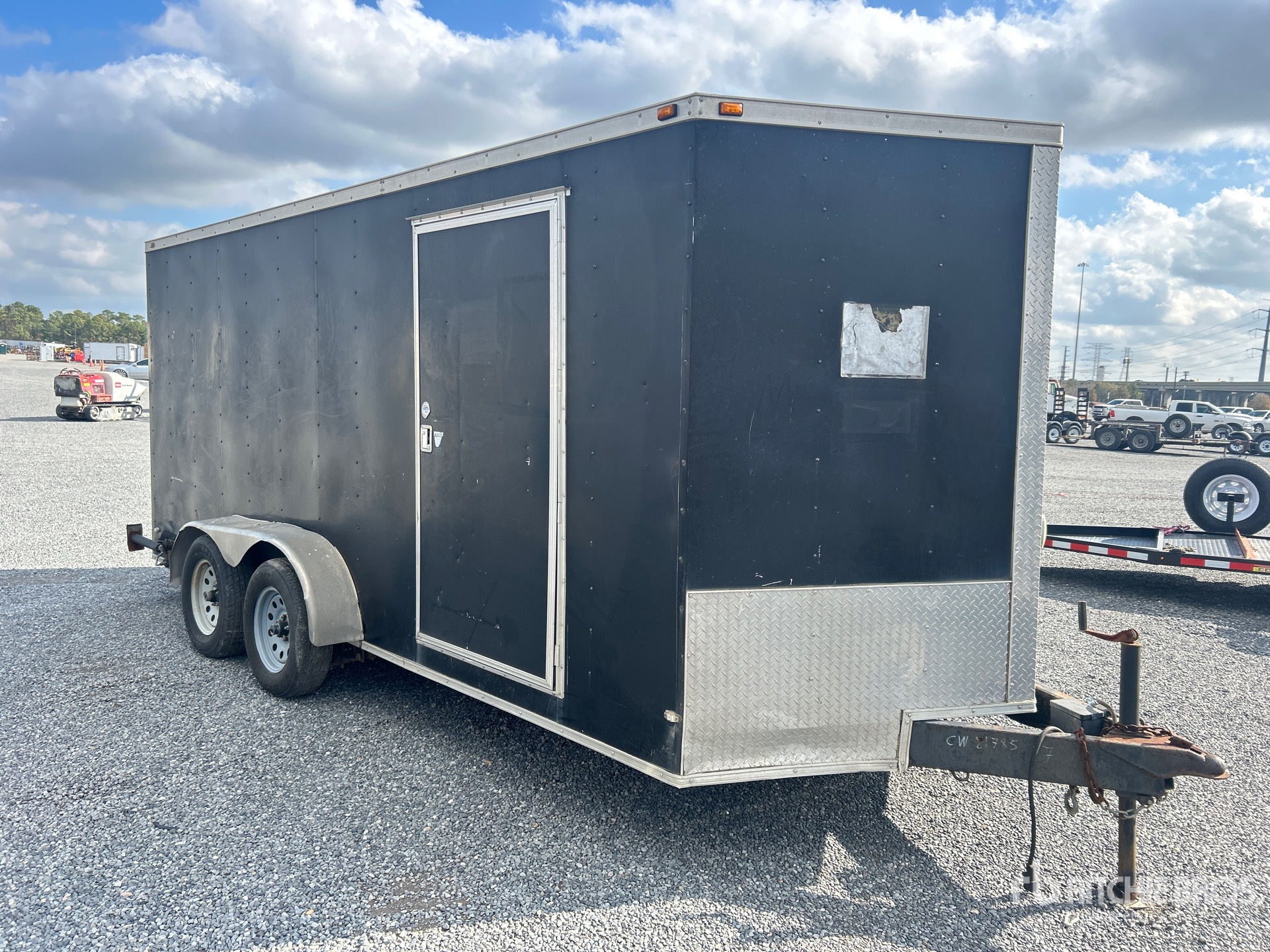 General Appearance with Foto, angolo anteriore destro