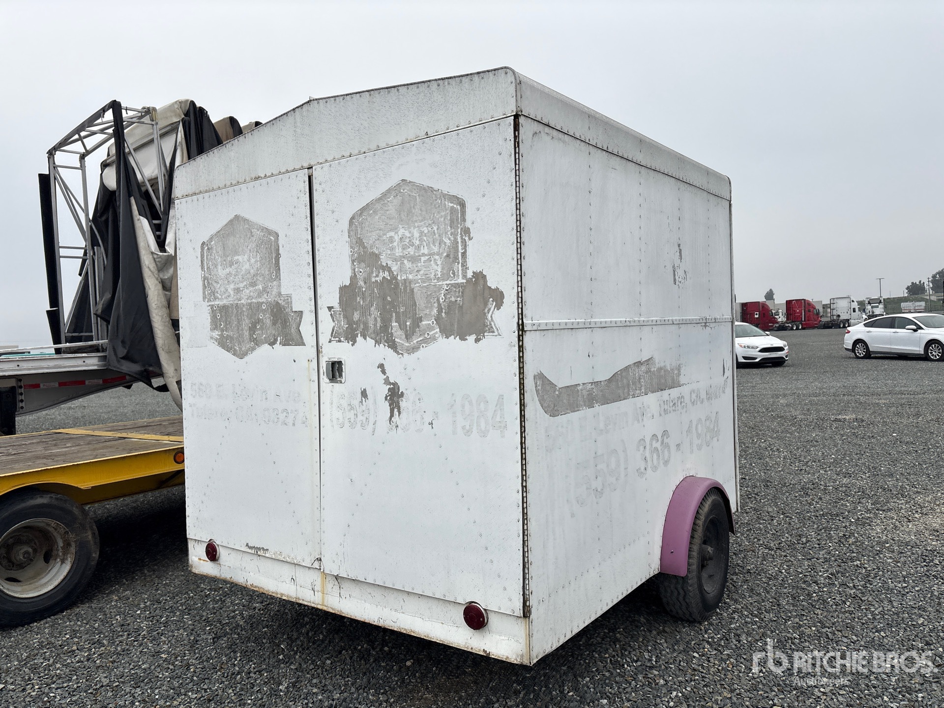 General Appearance with Picture, Right Rear Corner