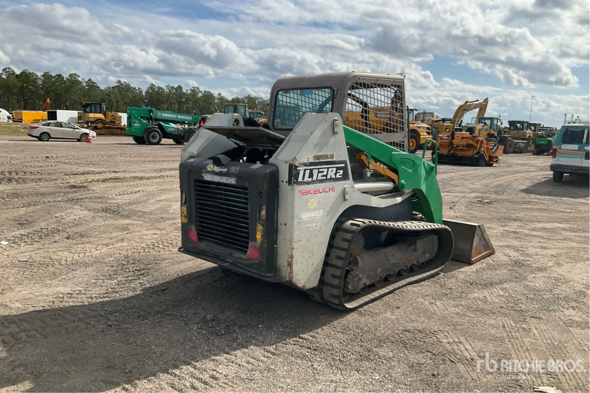 General Appearance with Image, coin arrière droit