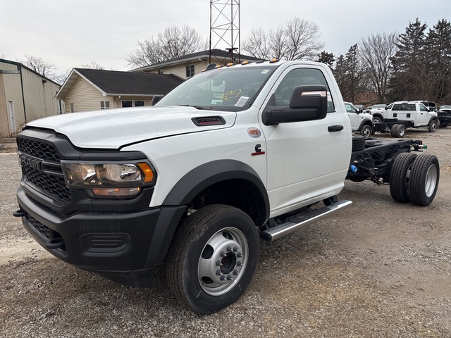 2024 Ram 5500 4x4 Cab and Chassis (Unused)