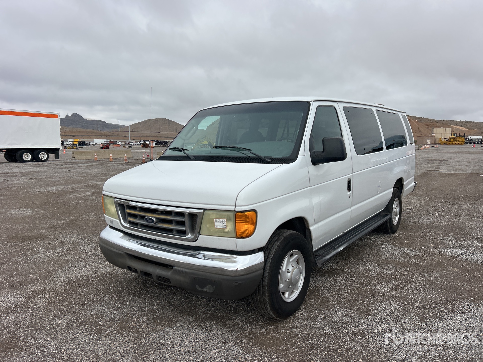 Aspect général with Image, coin avant gauche