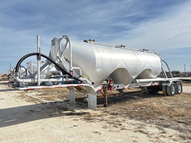 2012 Heil 1040 cft T/A Tanker Trailer