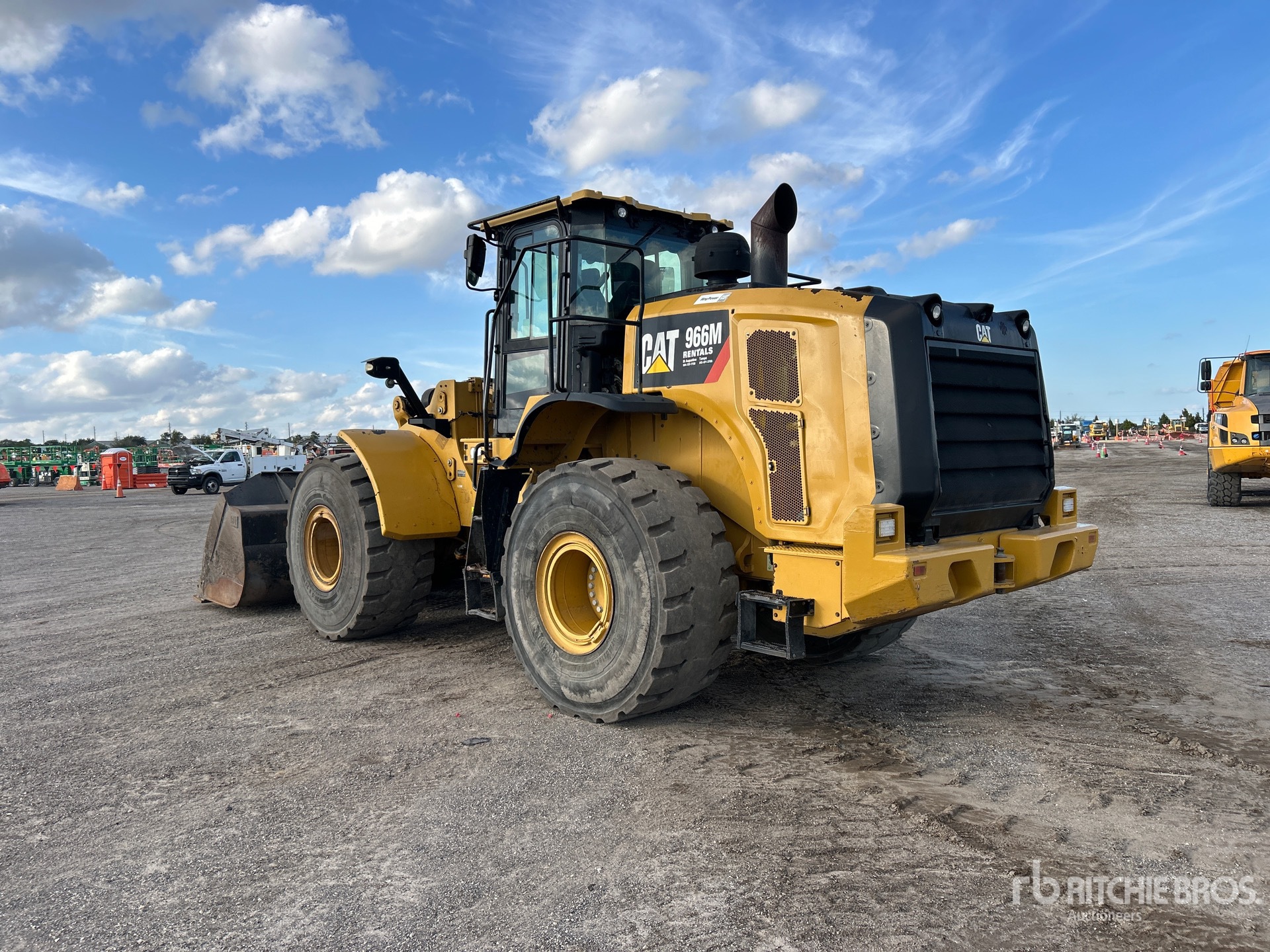 General Appearance with Imagen: esquina trasera izquierda