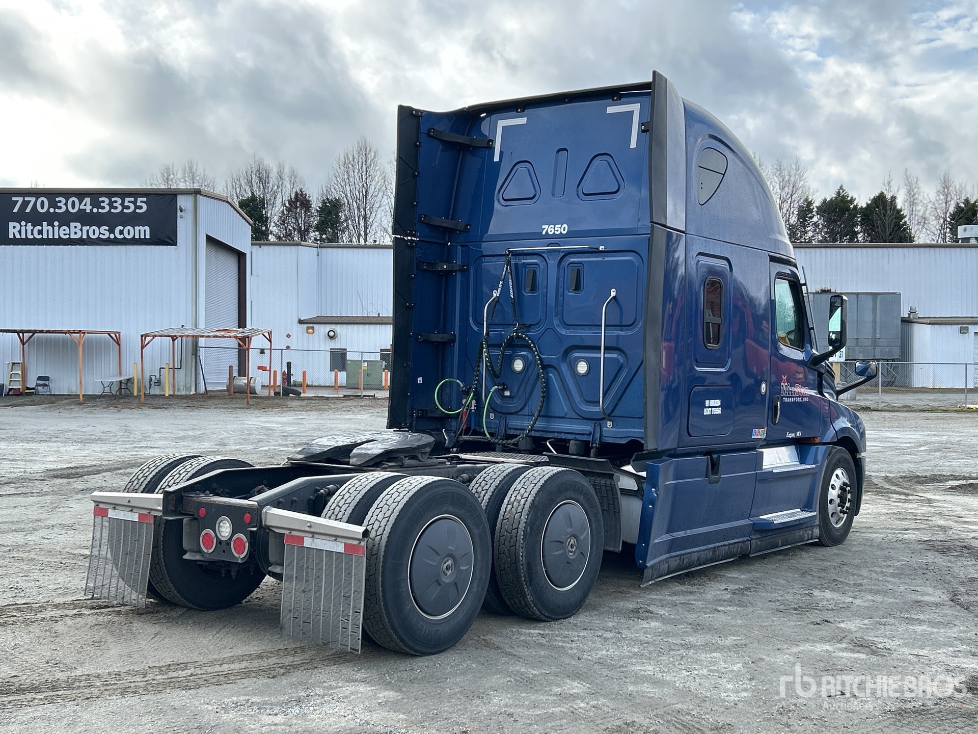 General Appearance with Picture, Right Rear Corner