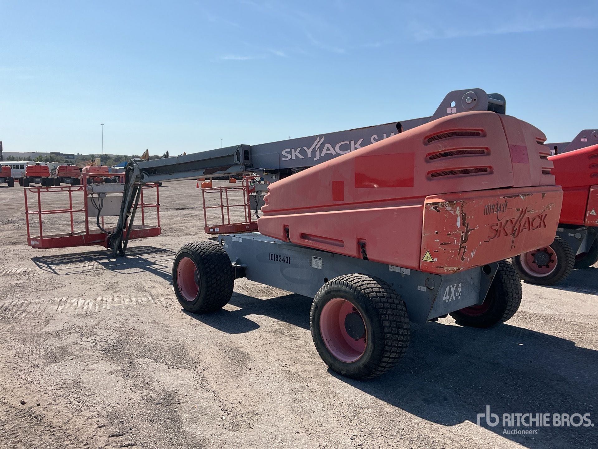 Aspect général with Image, coin arrière gauche