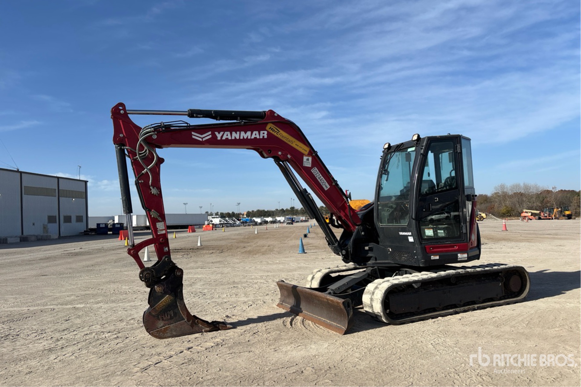 General Appearance with Picture, Left Front Corner