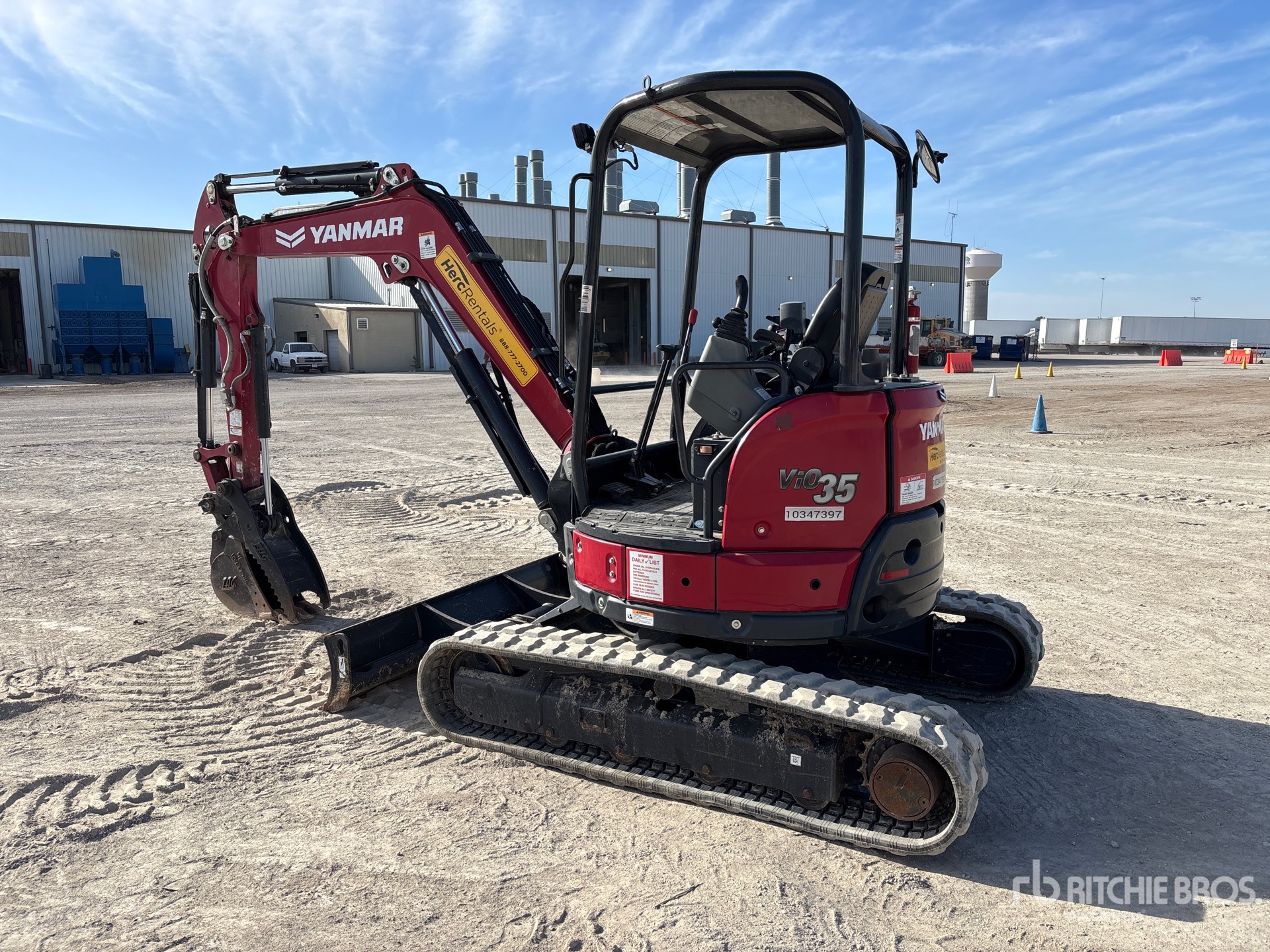 General Appearance with Picture, Left Rear Corner