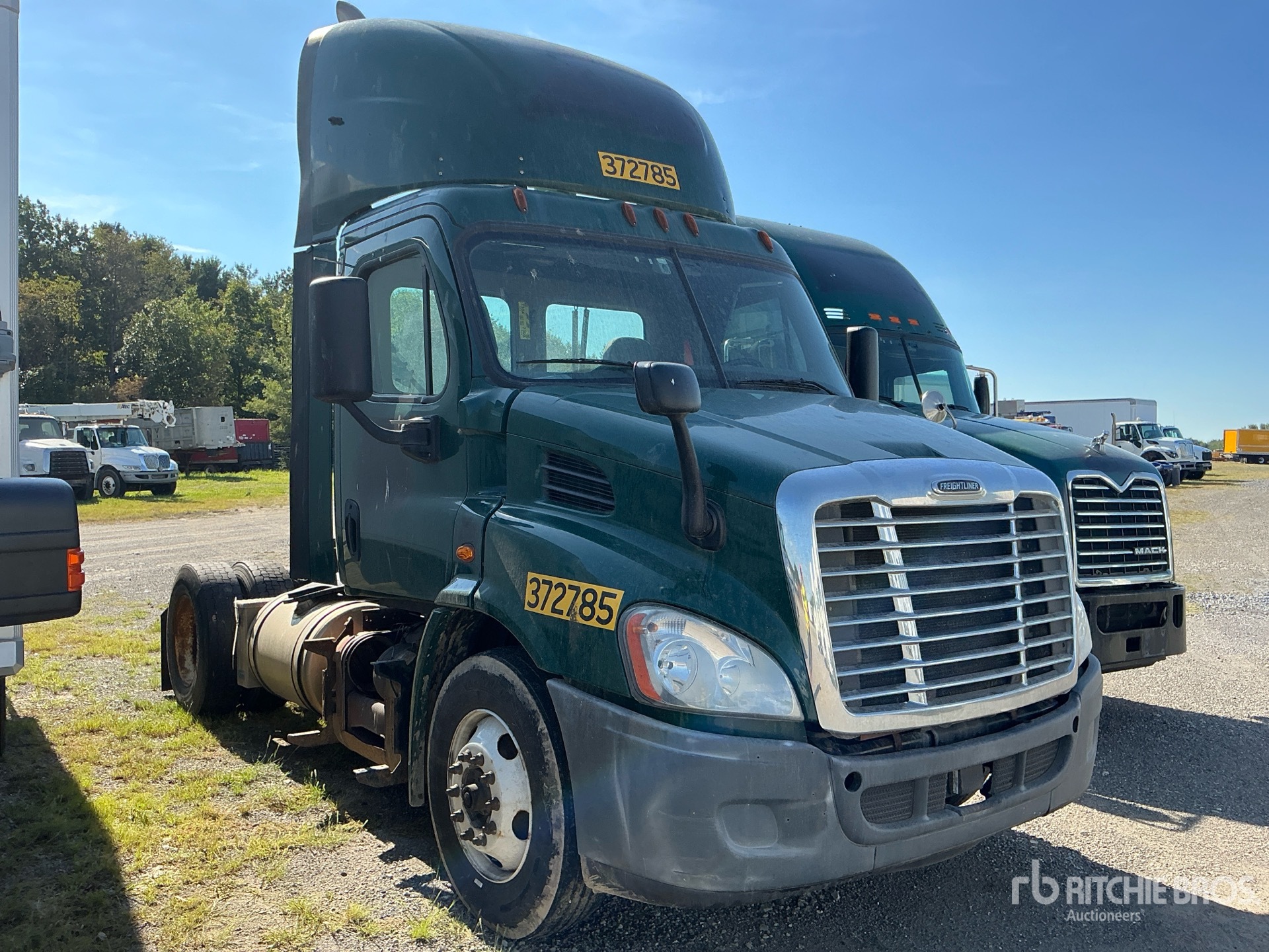 2018 Freightliner CASCADIA 113