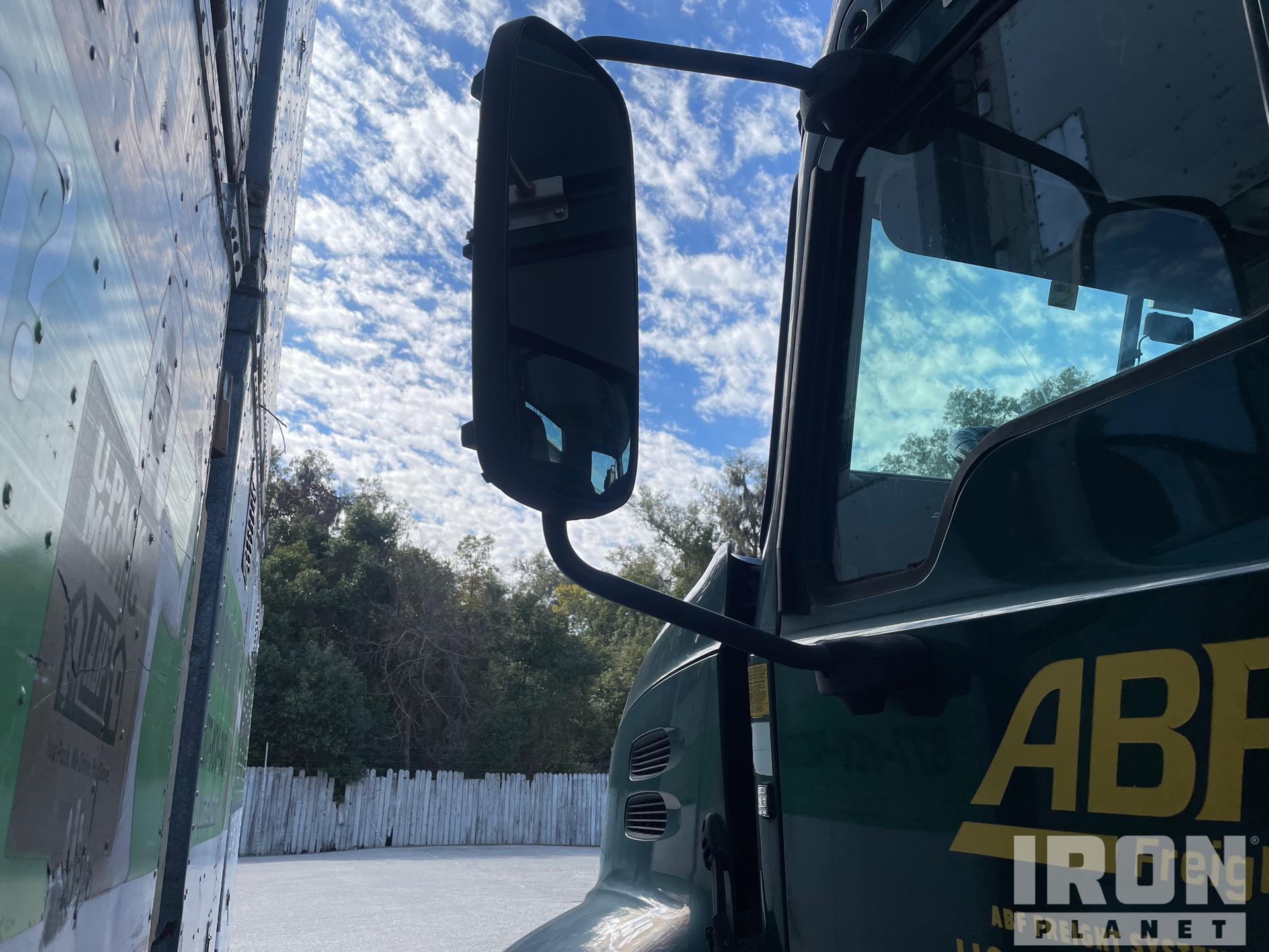 2017 Mack CXU612