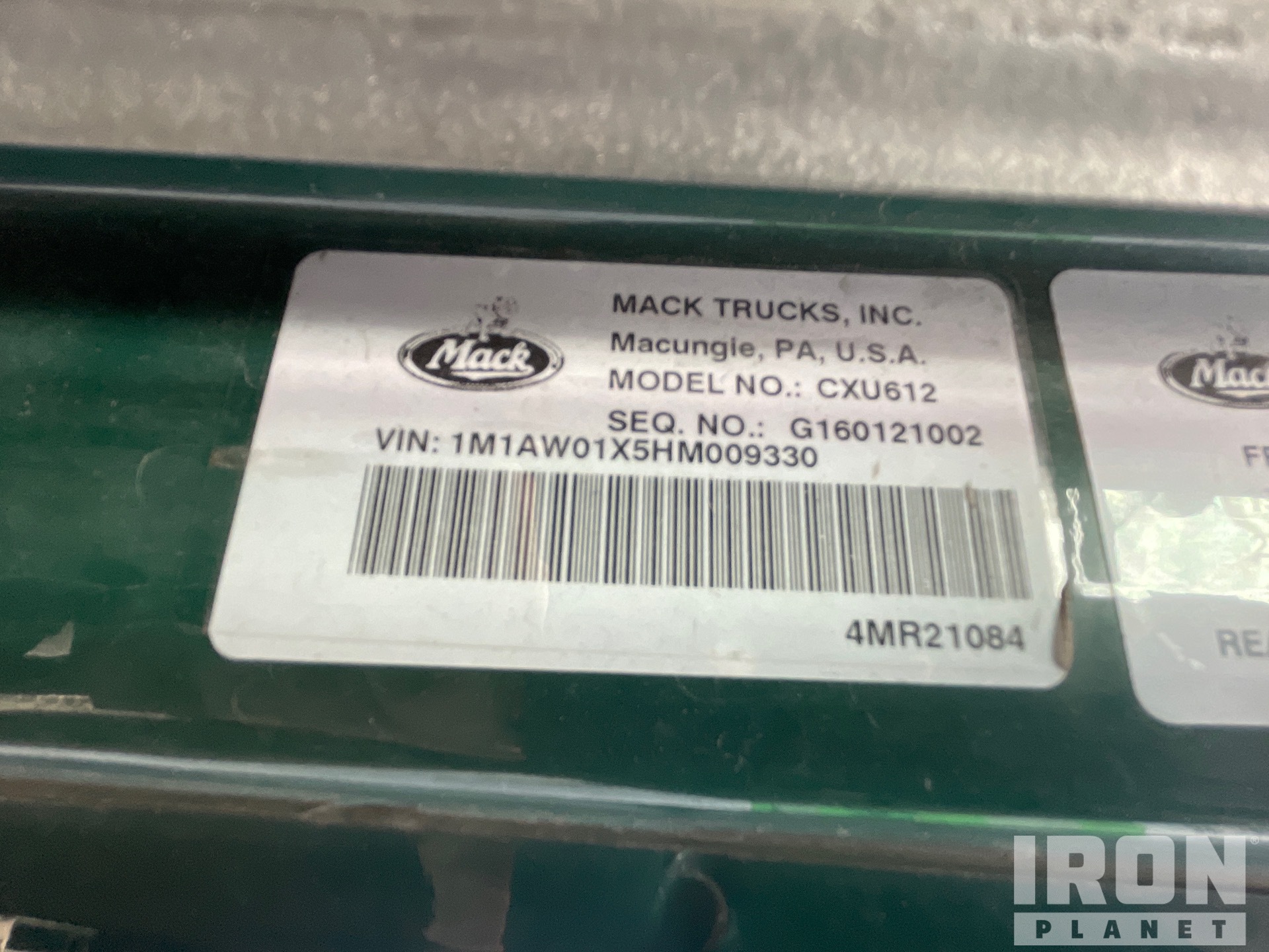 2017 Mack CXU612