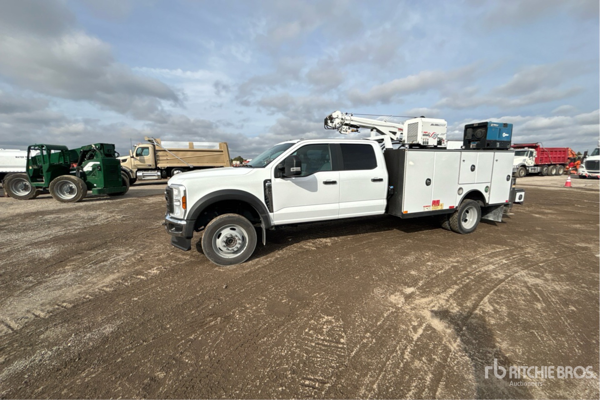 General Appearance with Picture, Left Front Corner