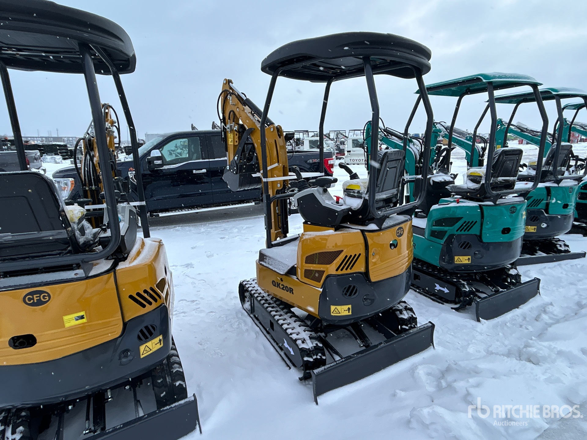 General Appearance with Picture, Left Rear Corner