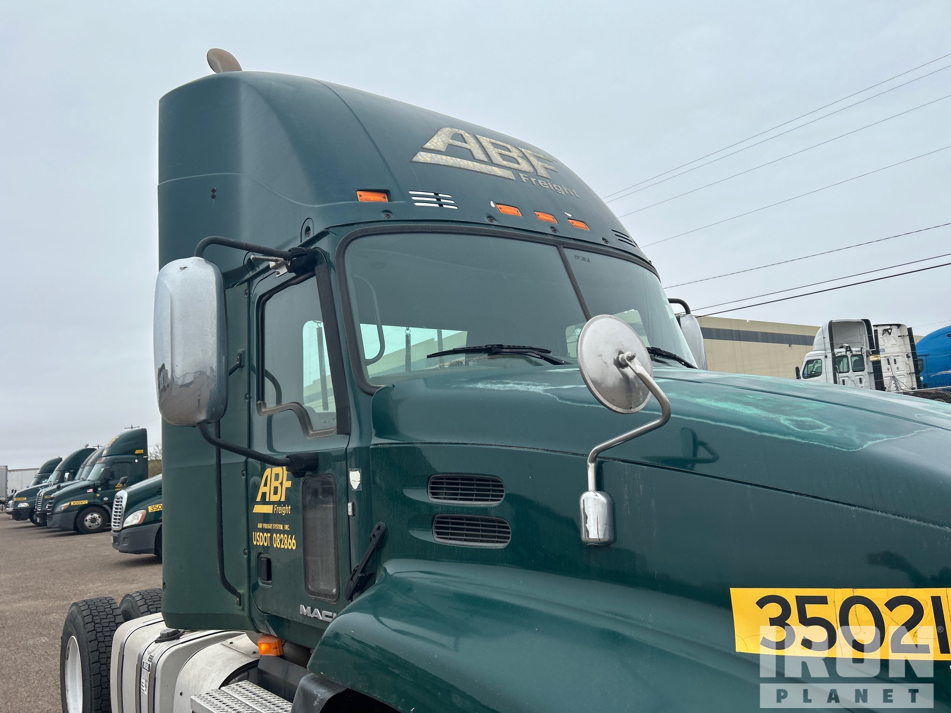 2016 Mack CXU612