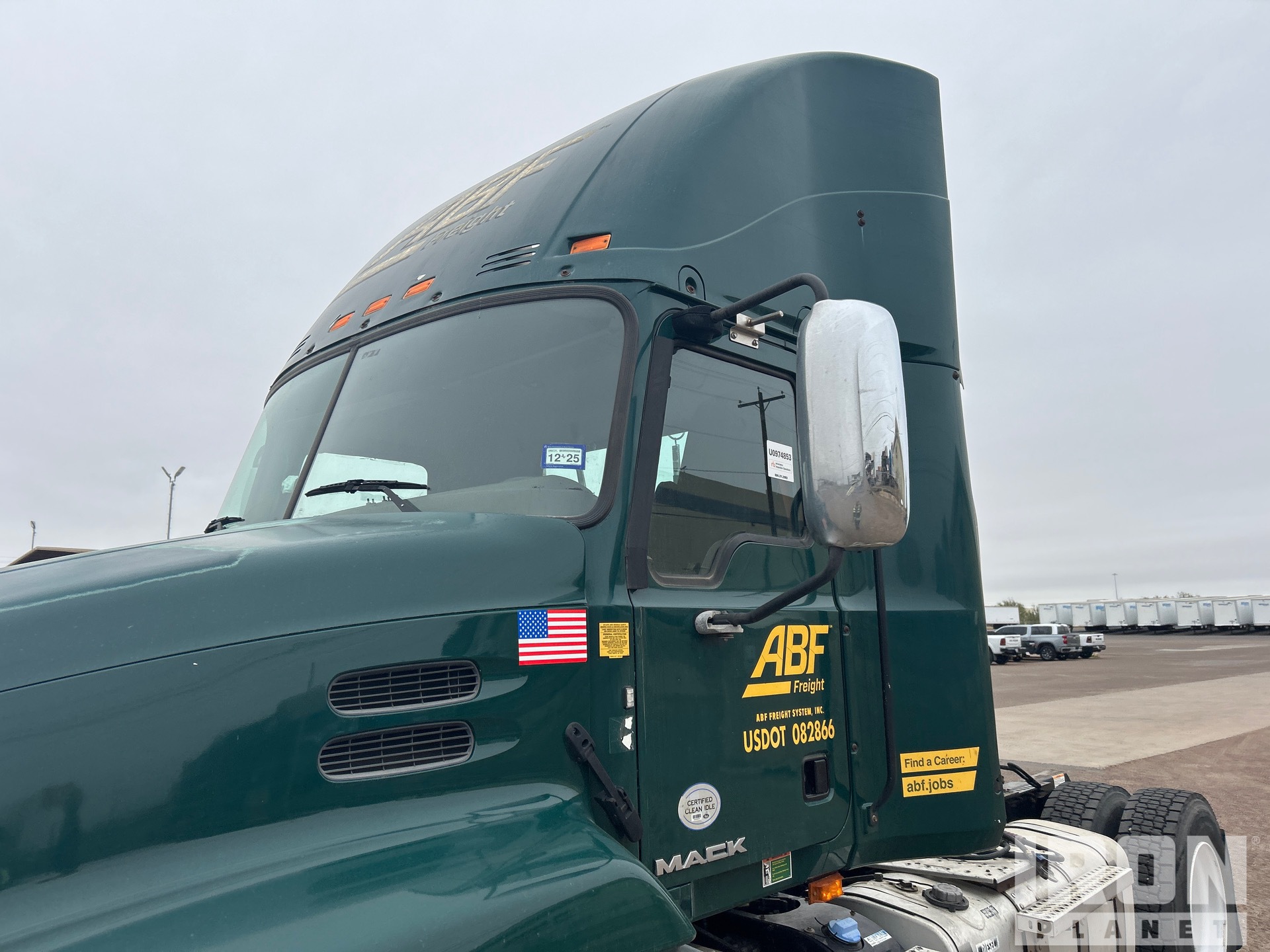 2016 Mack CXU612