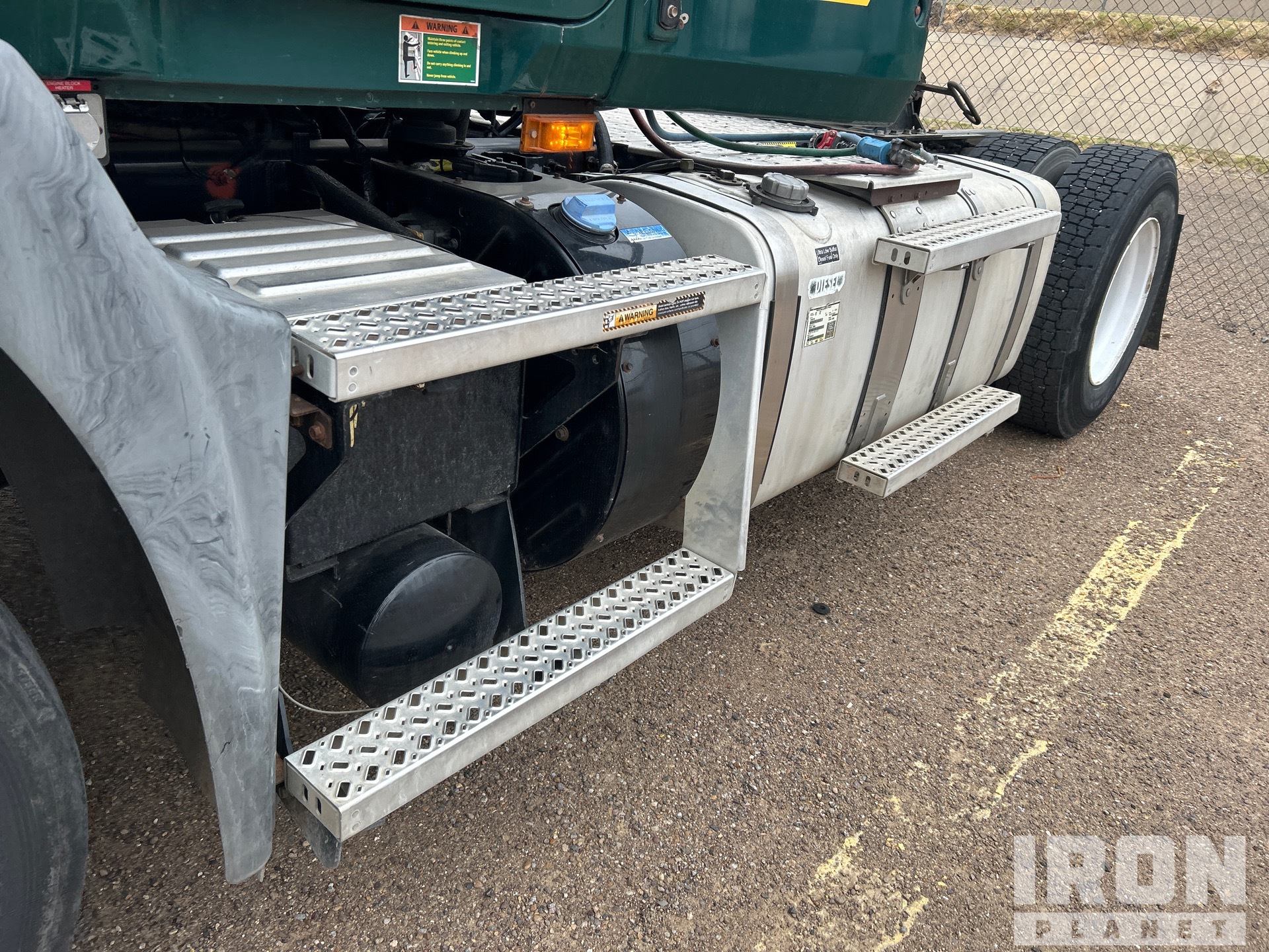 2016 Mack CXU612