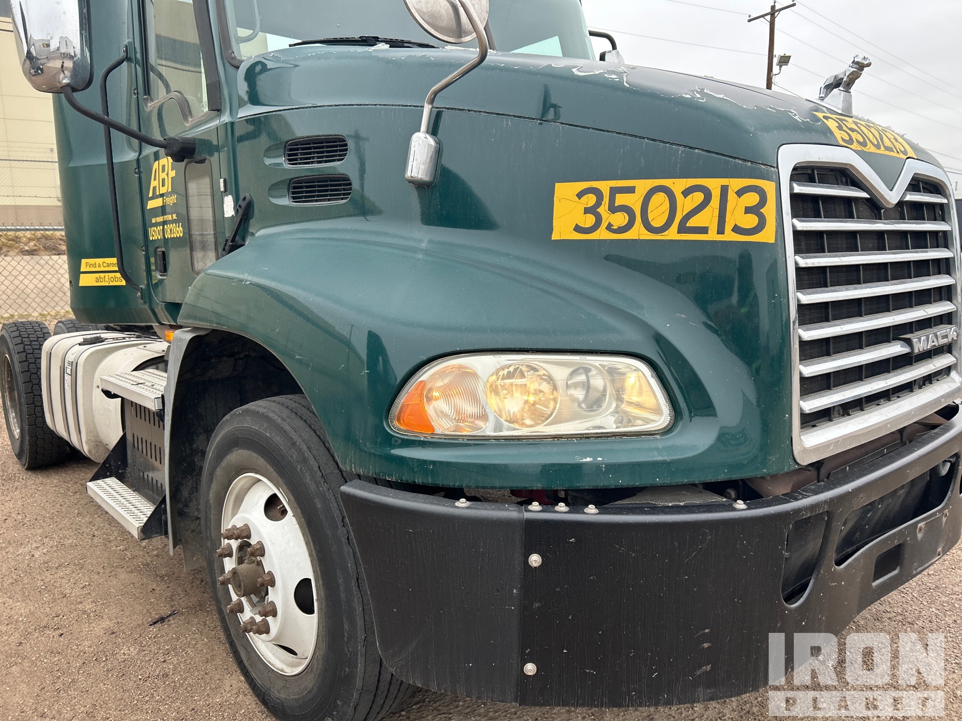 2016 Mack CXU612