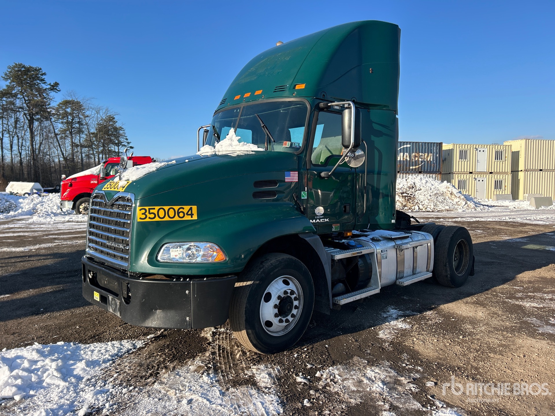 General Appearance with Foto, angolo anteriore sinistro