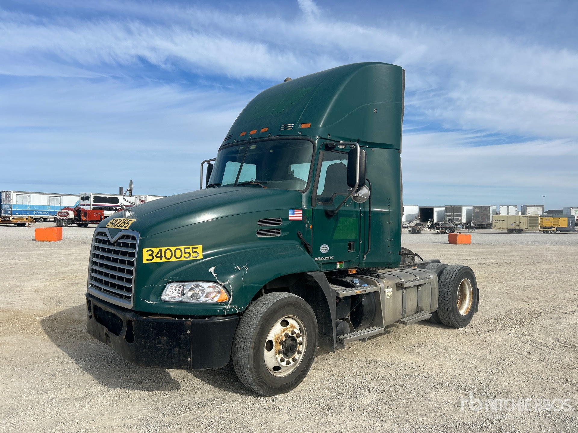 General Appearance with Picture, Left Front Corner